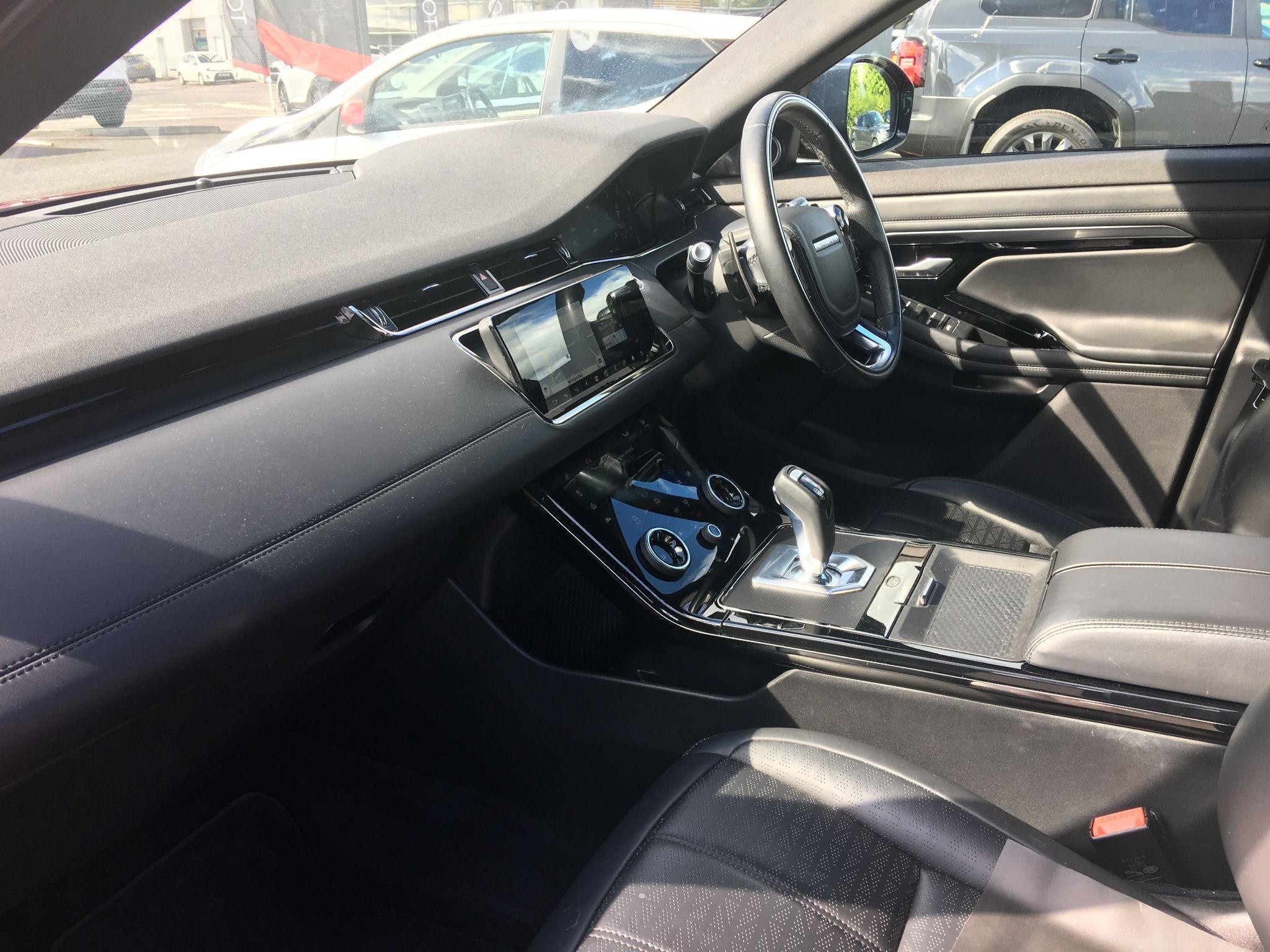 Land Rover Range Rover Evoque Image 13
