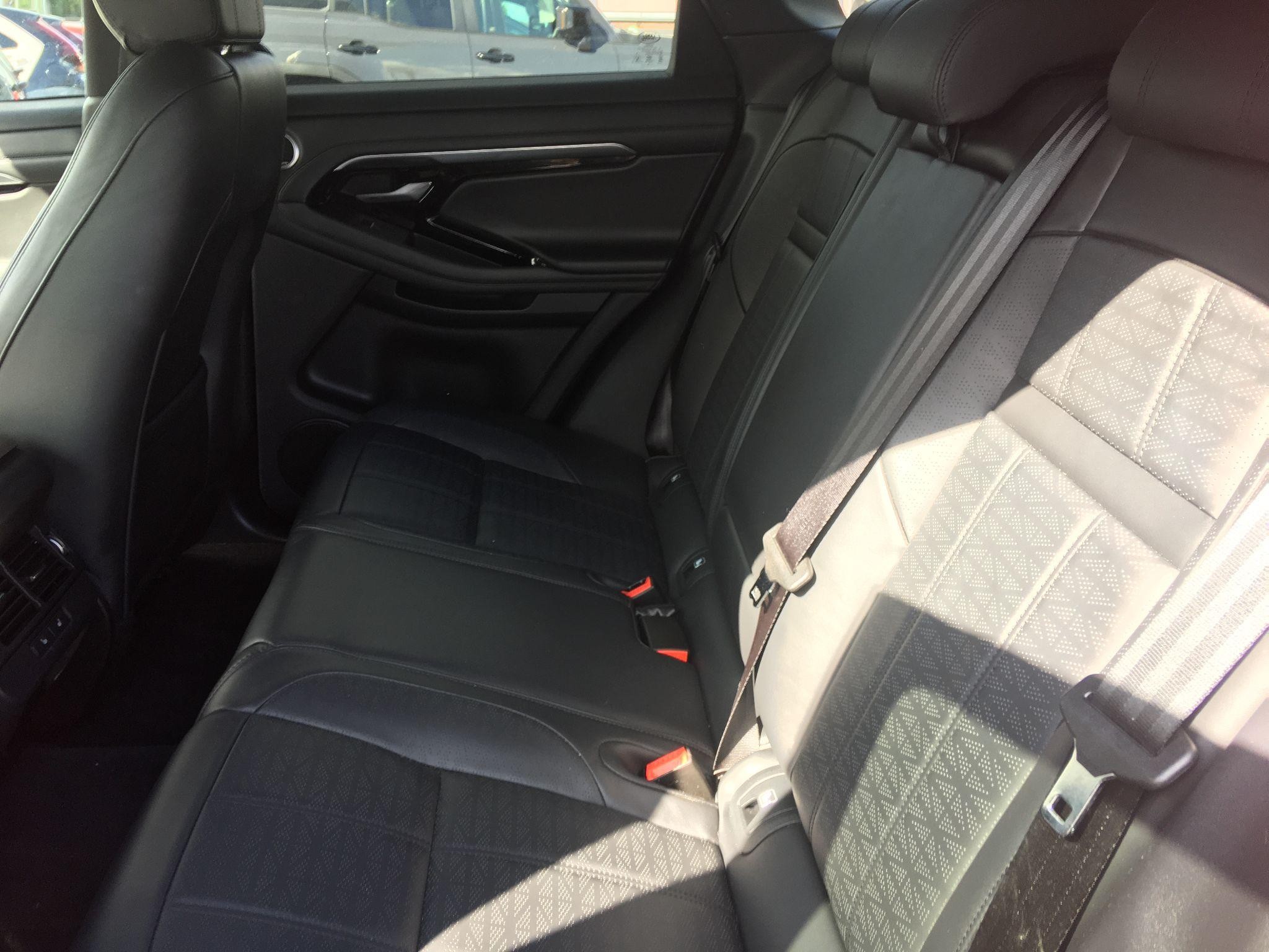 Land Rover Range Rover Evoque Image 18