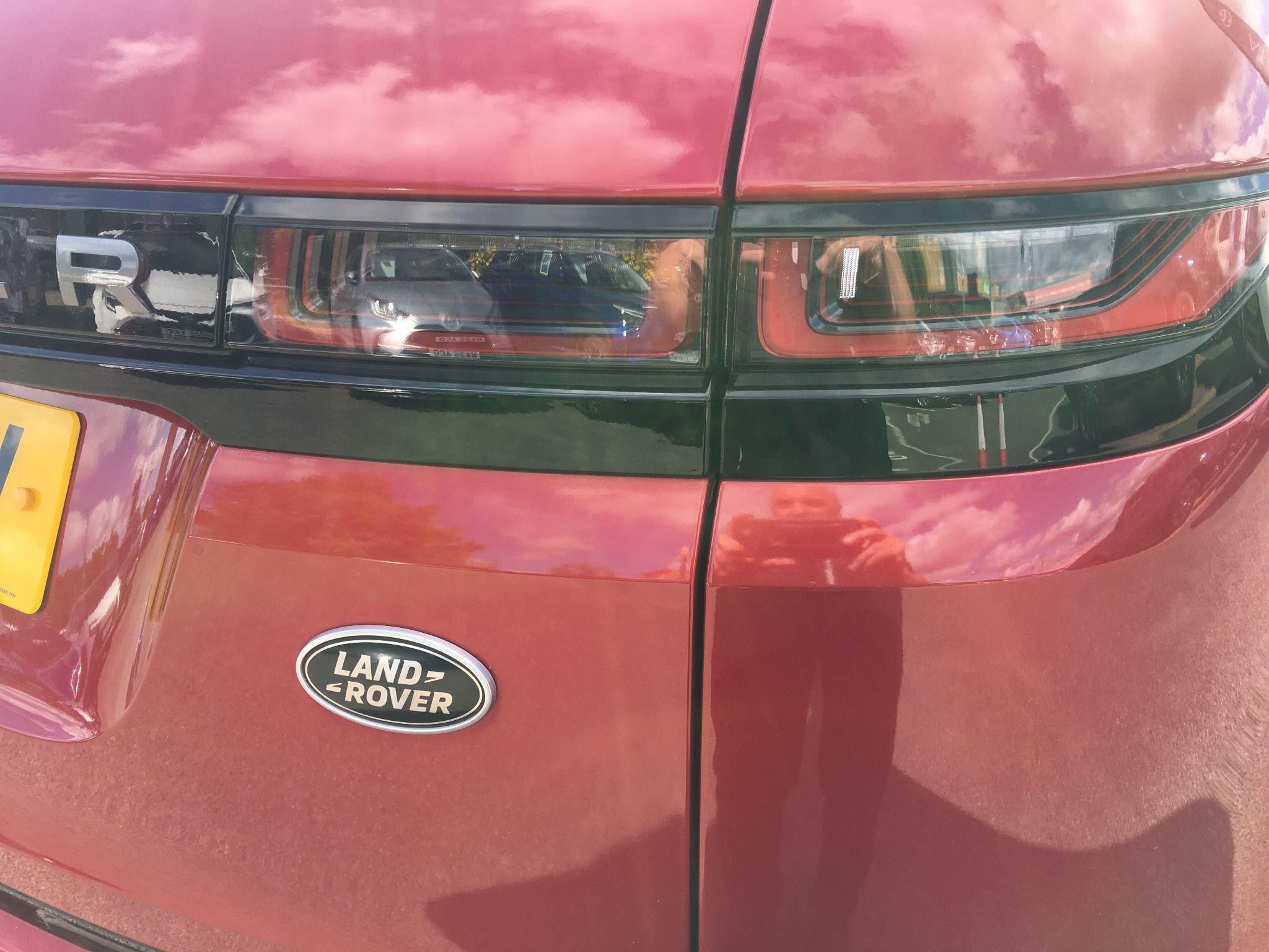 Land Rover Range Rover Evoque Image 30