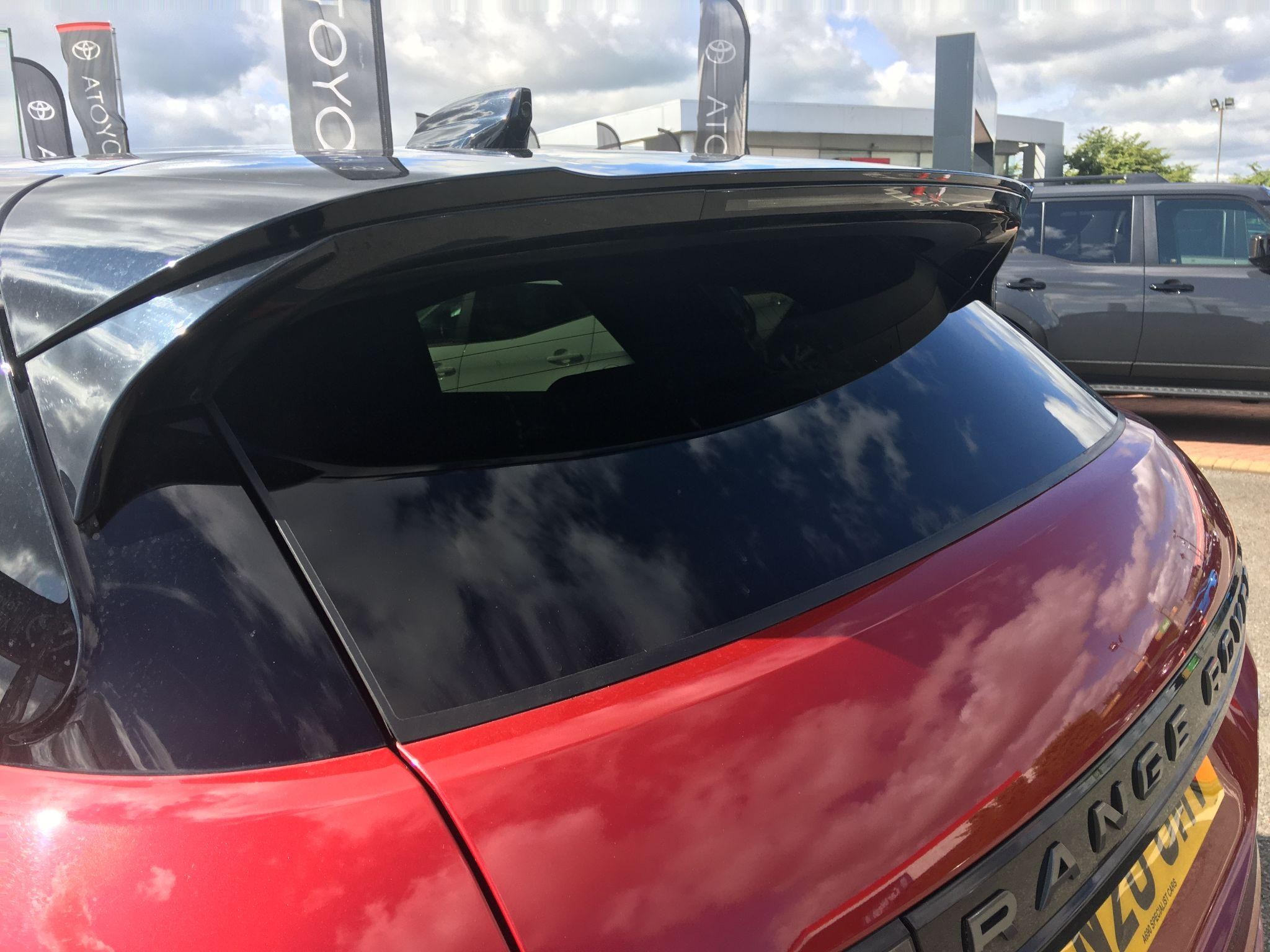Land Rover Range Rover Evoque Image 32