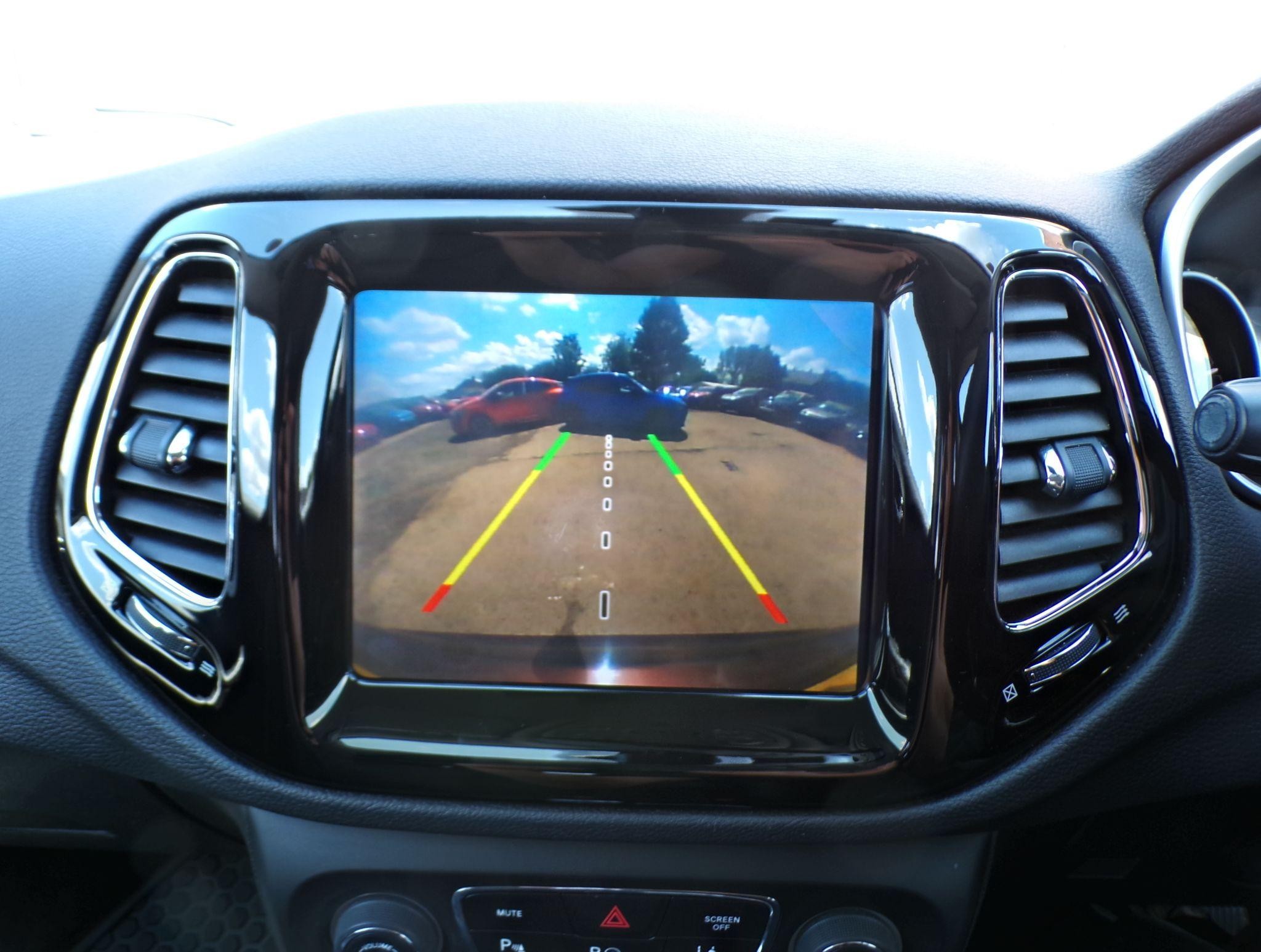 Jeep Compass Image 17