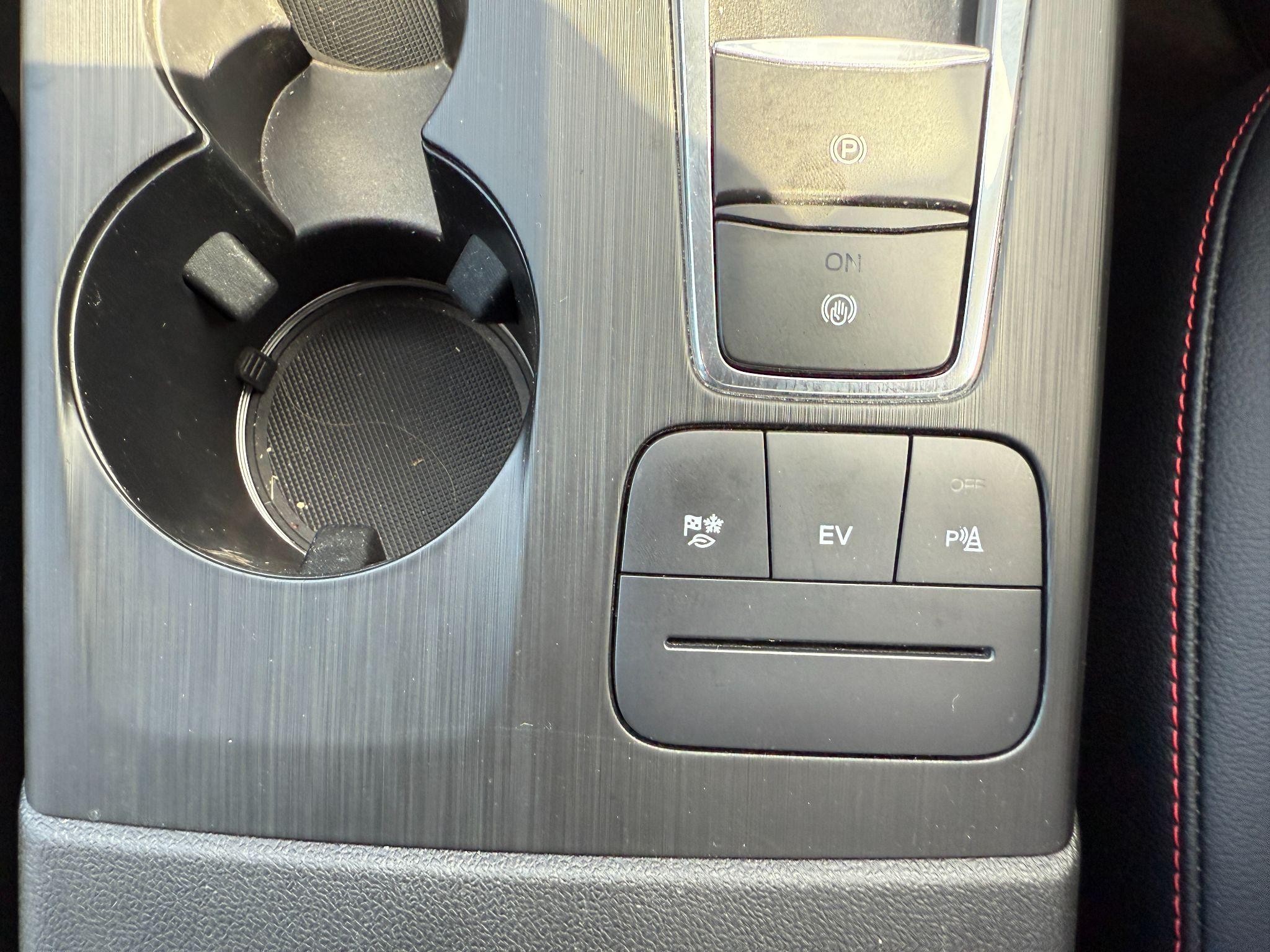 Ford Kuga Image 14