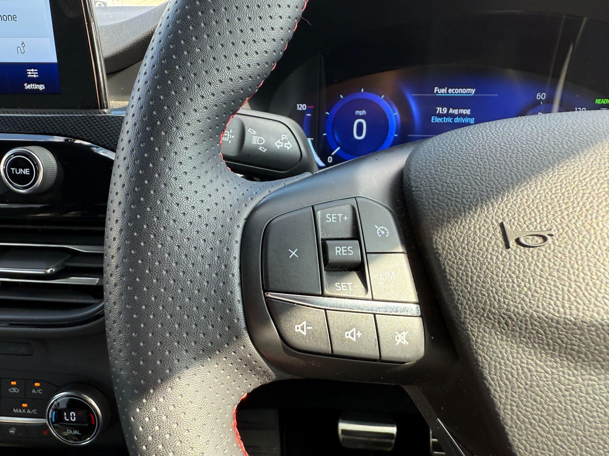 Ford Kuga Image 20