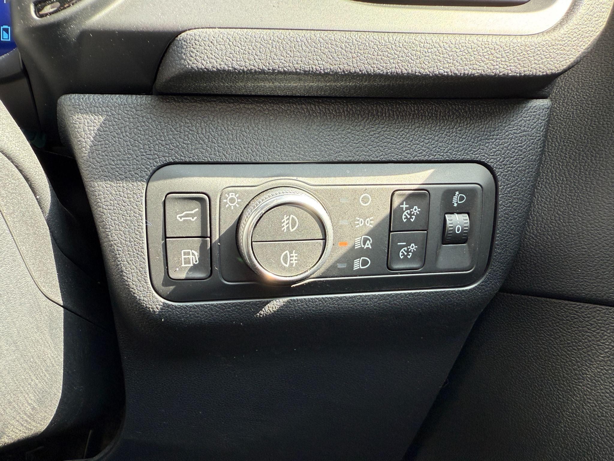 Ford Kuga Image 21