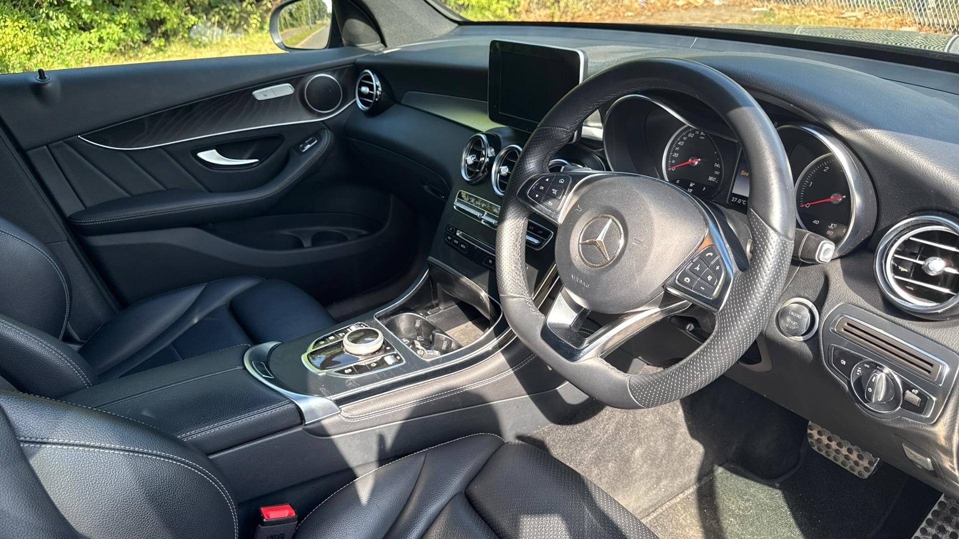 Mercedes-Benz GLC Image 4