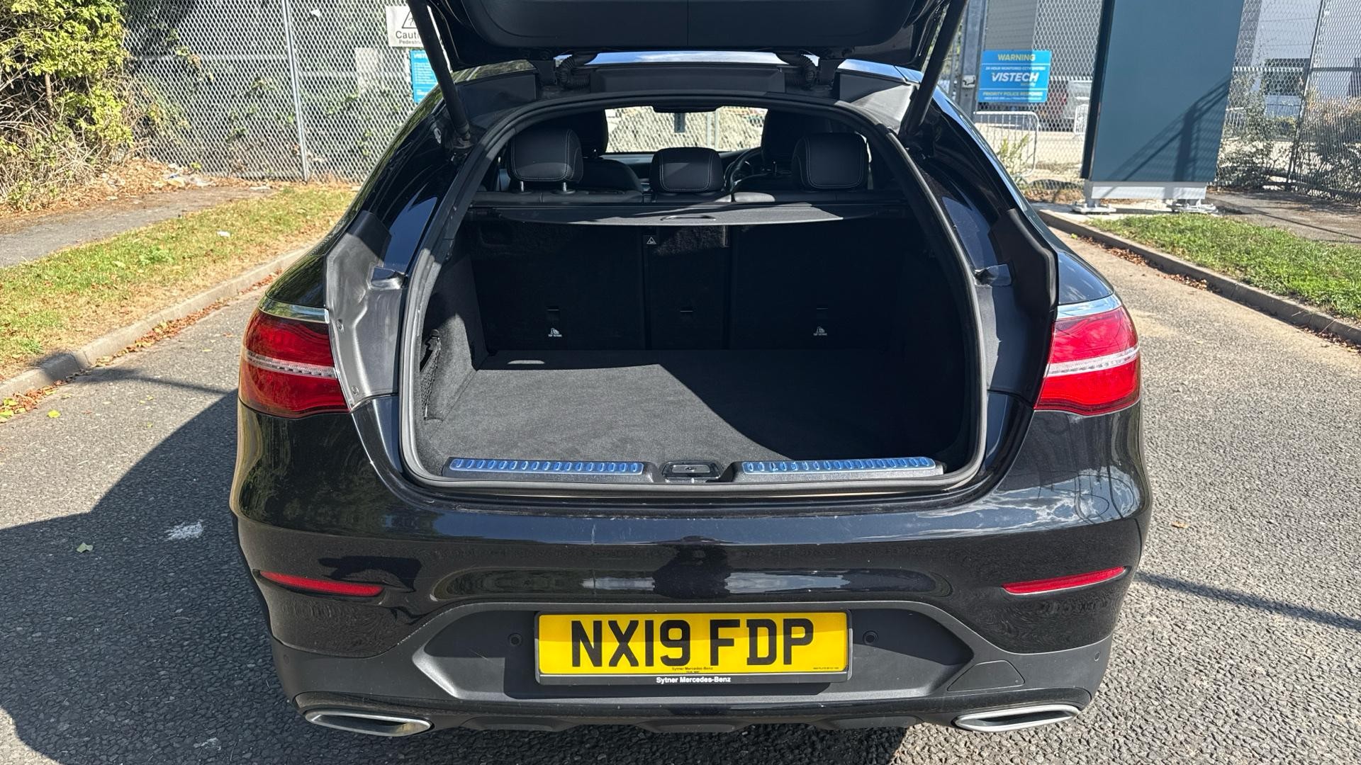 Mercedes-Benz GLC Image 13