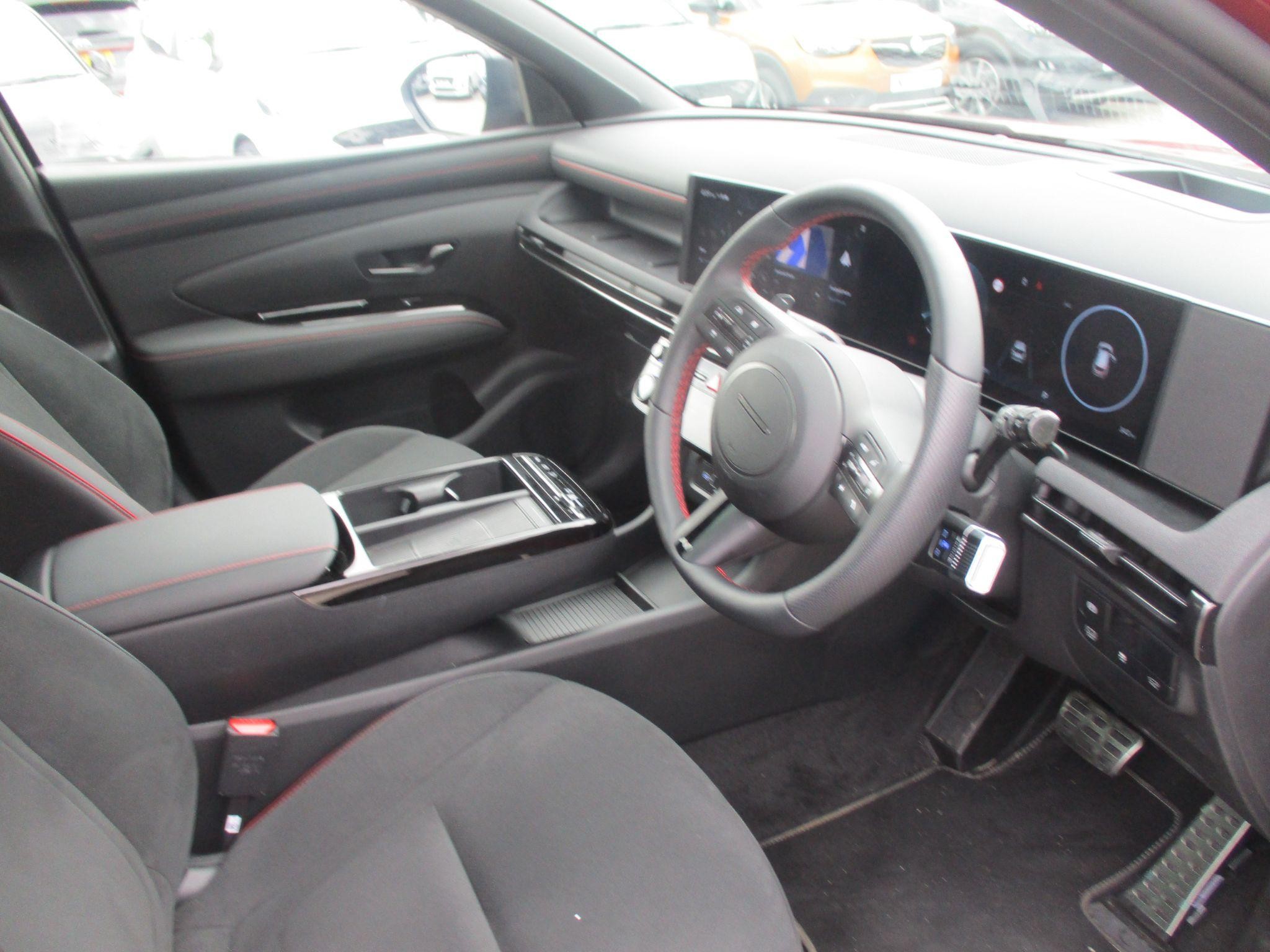 Hyundai TUCSON Image 11