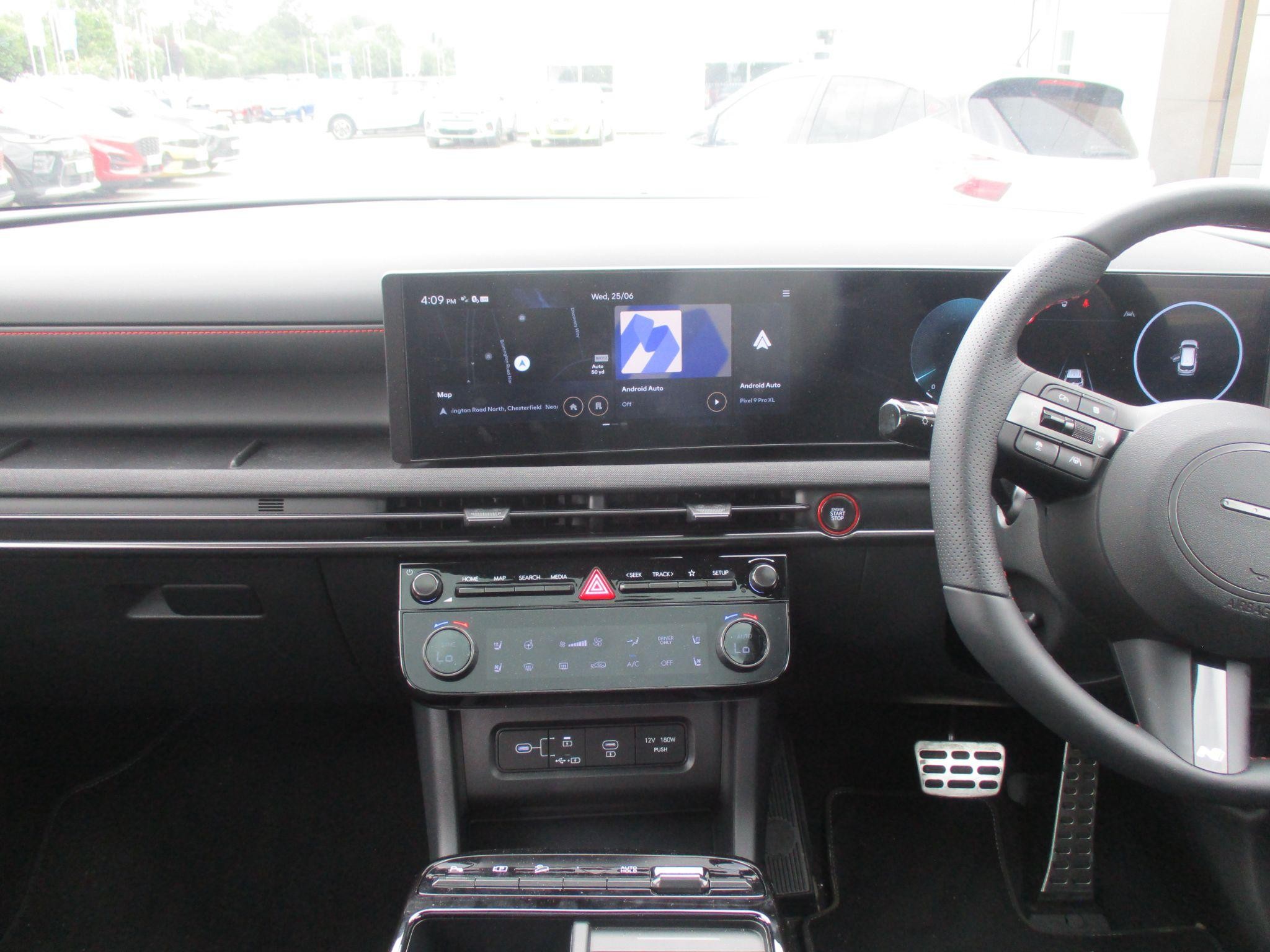 Hyundai TUCSON Image 16