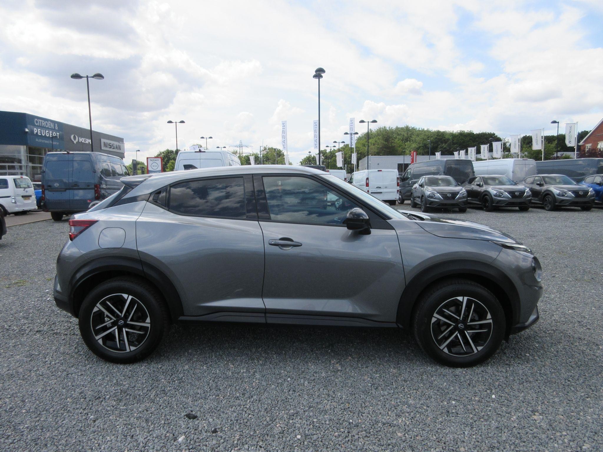 Nissan Juke Image 10