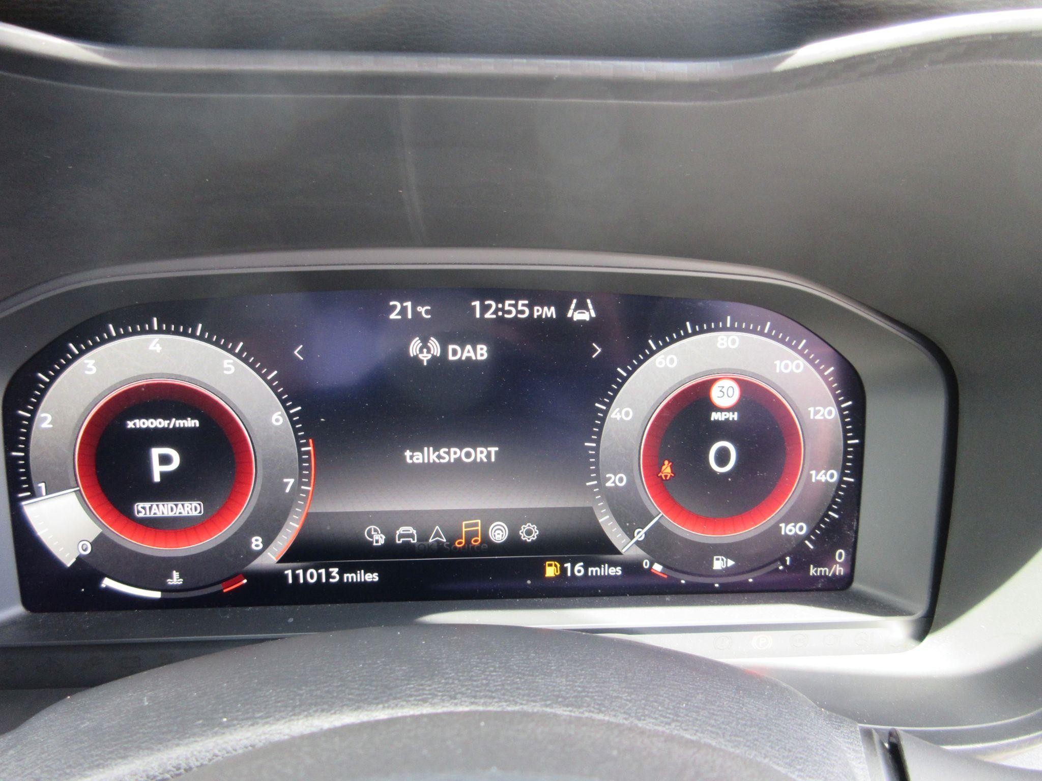 Nissan Juke Image 42
