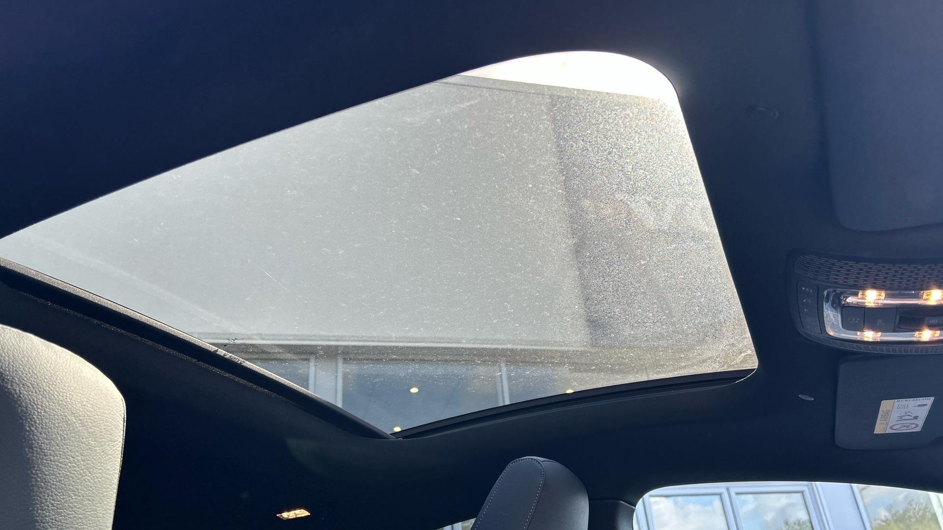 Mercedes-Benz CLA Class Image 27