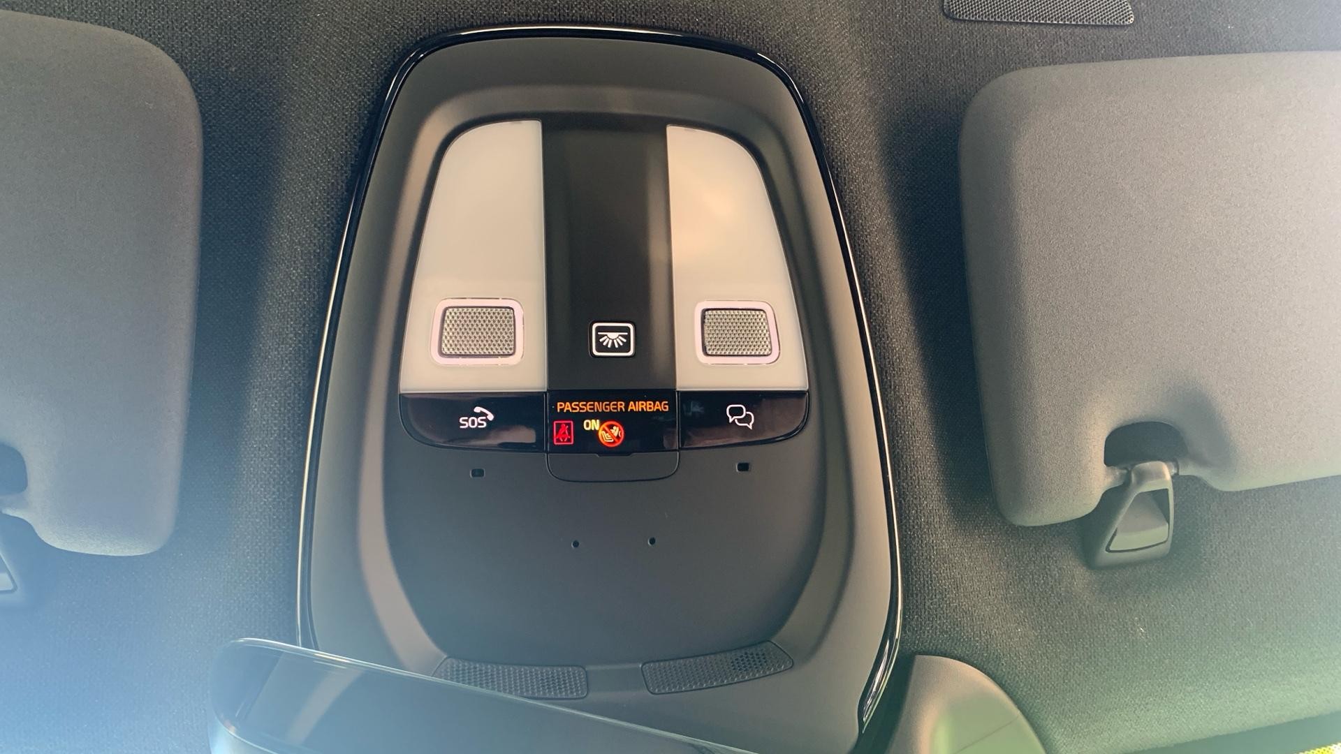 Volvo XC40 Image 28