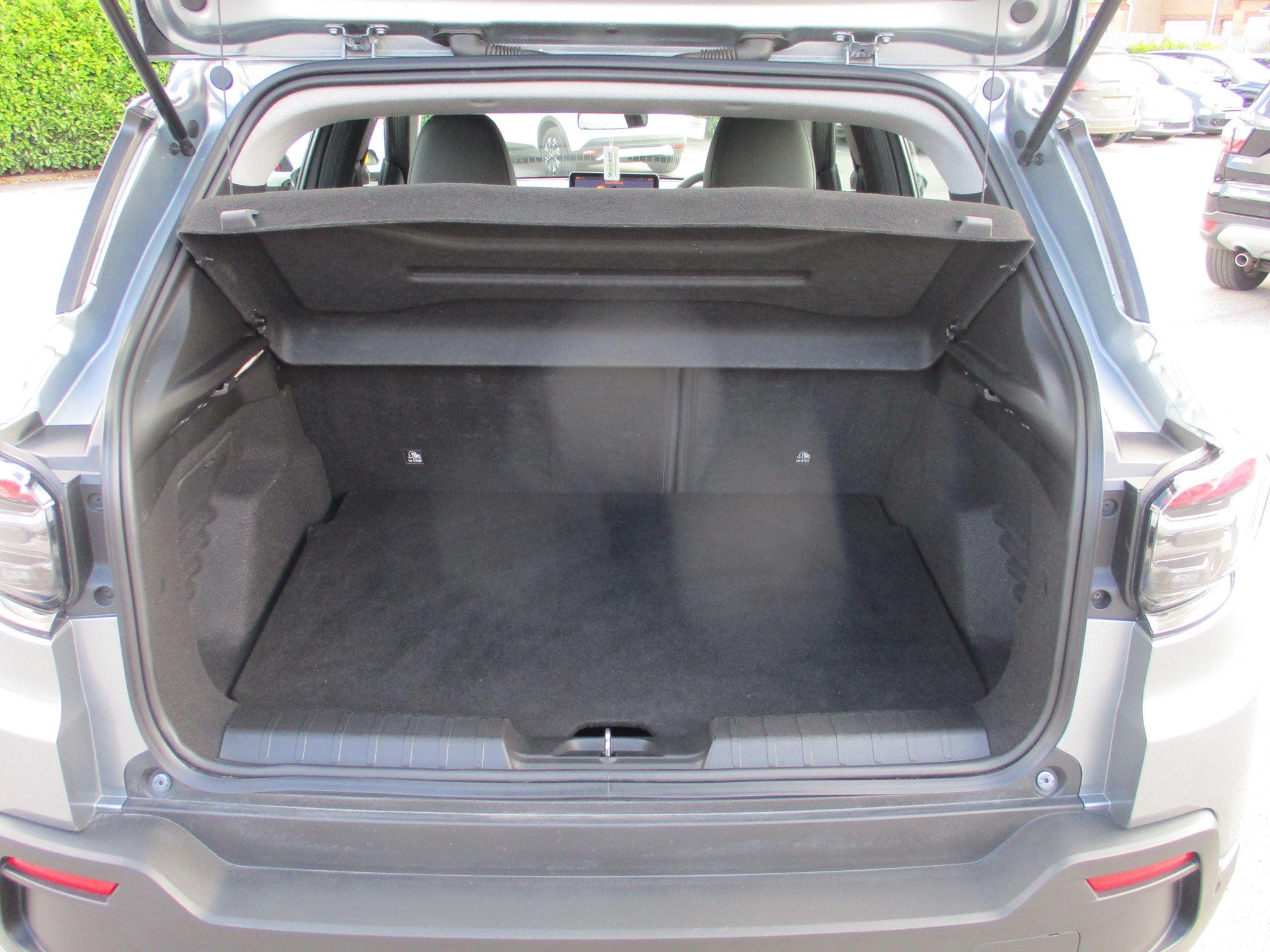 Jeep Avenger Image 13
