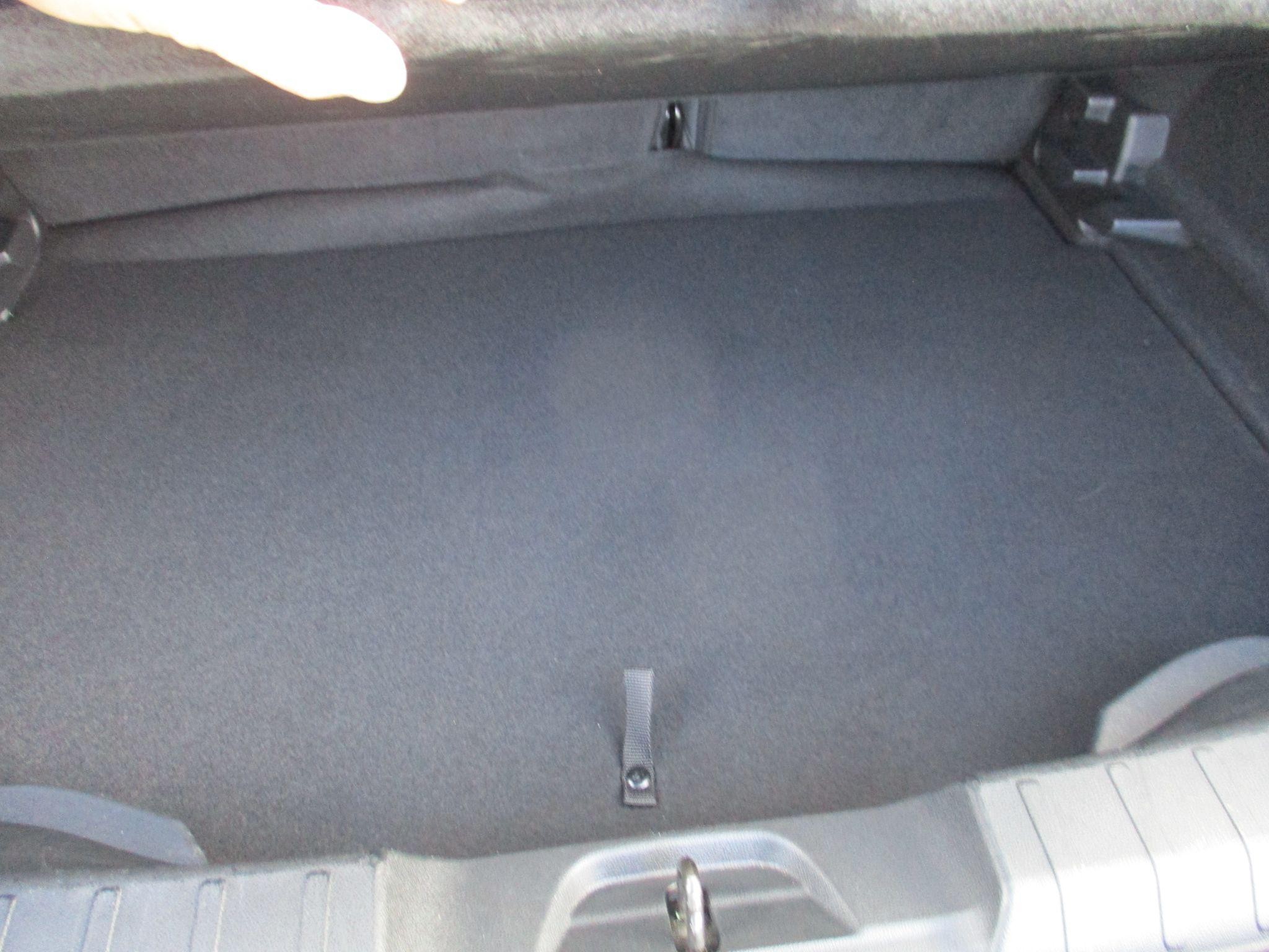 Jeep Avenger Image 14