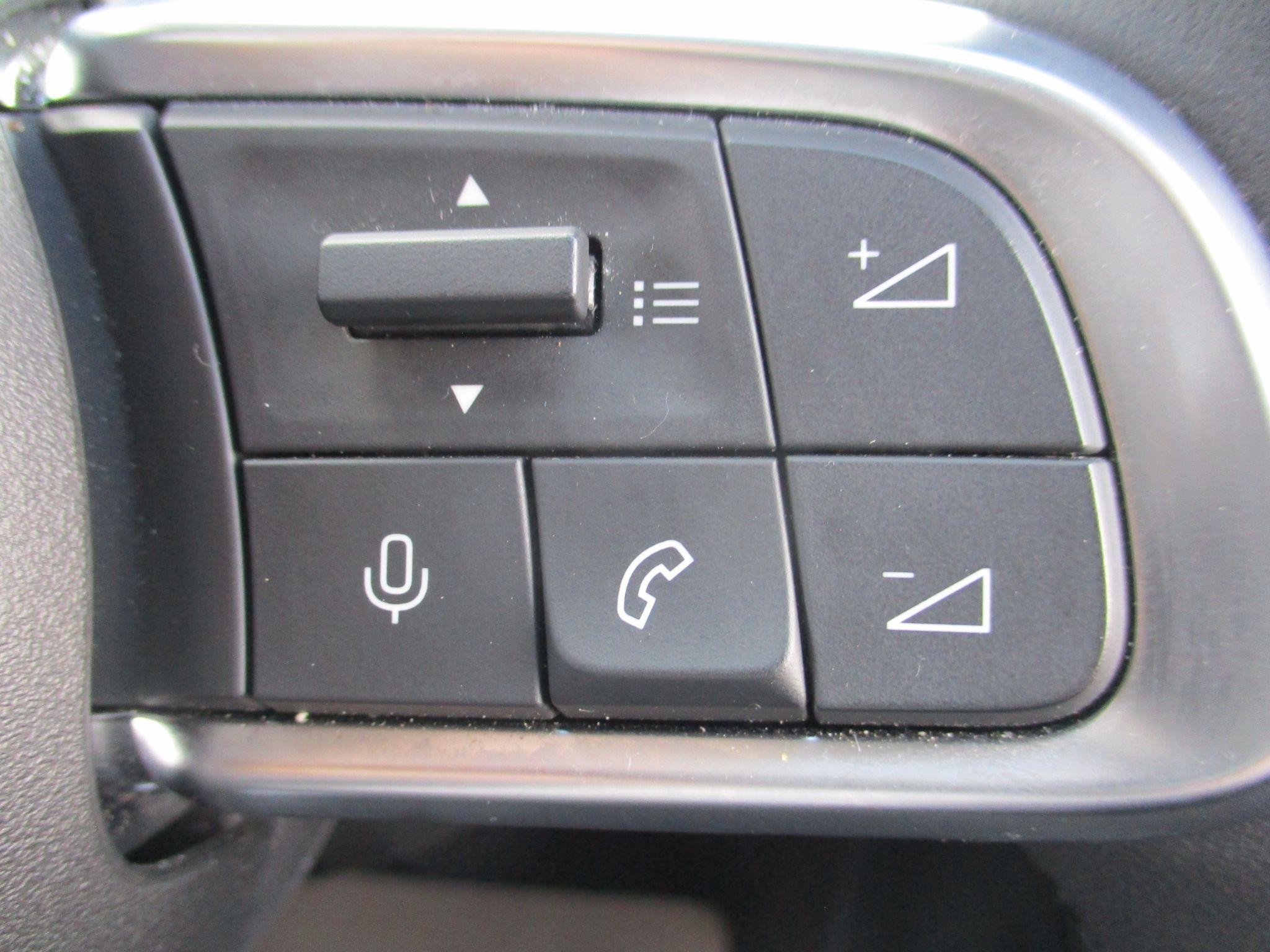 Jeep Avenger Image 23