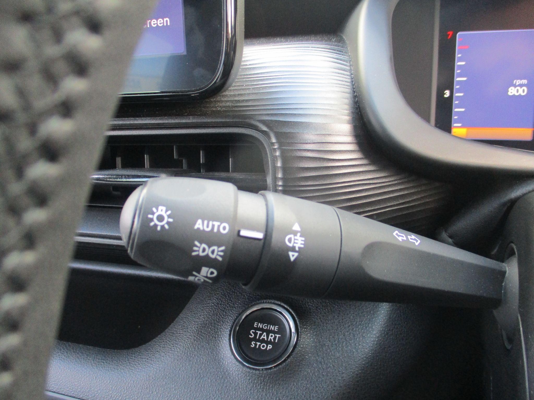 Jeep Avenger Image 26