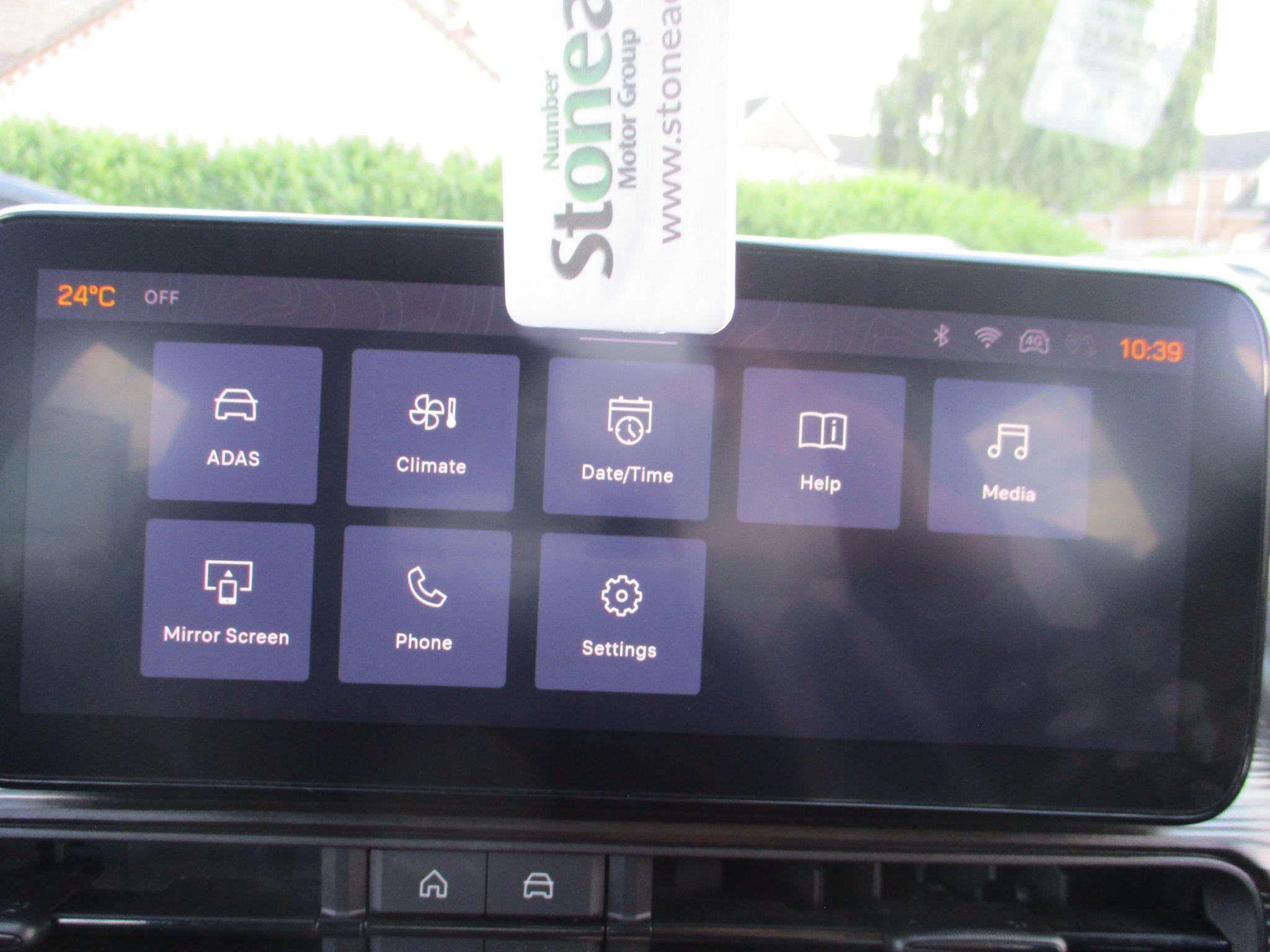 Jeep Avenger Image 32