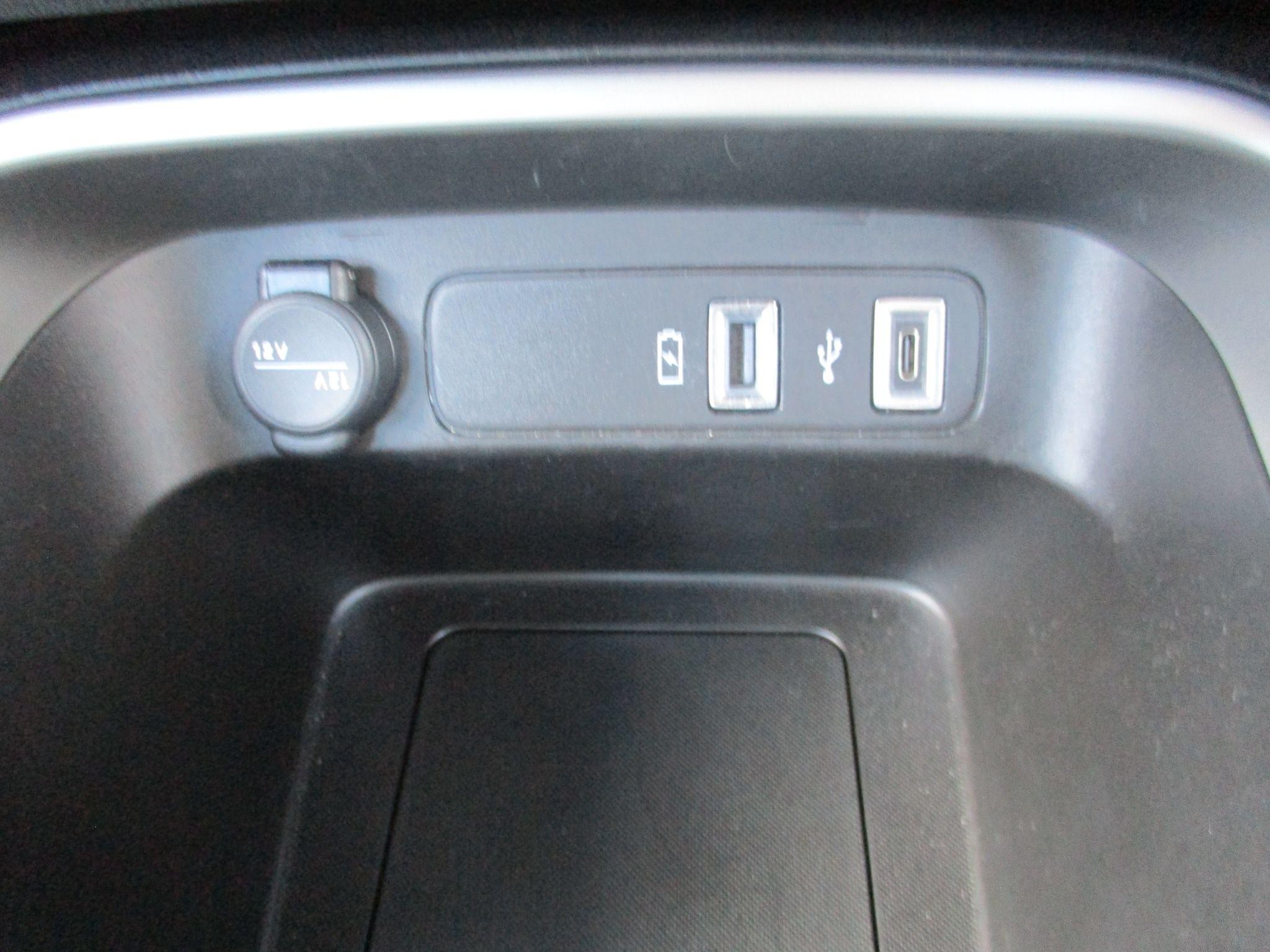 Jeep Avenger Image 36