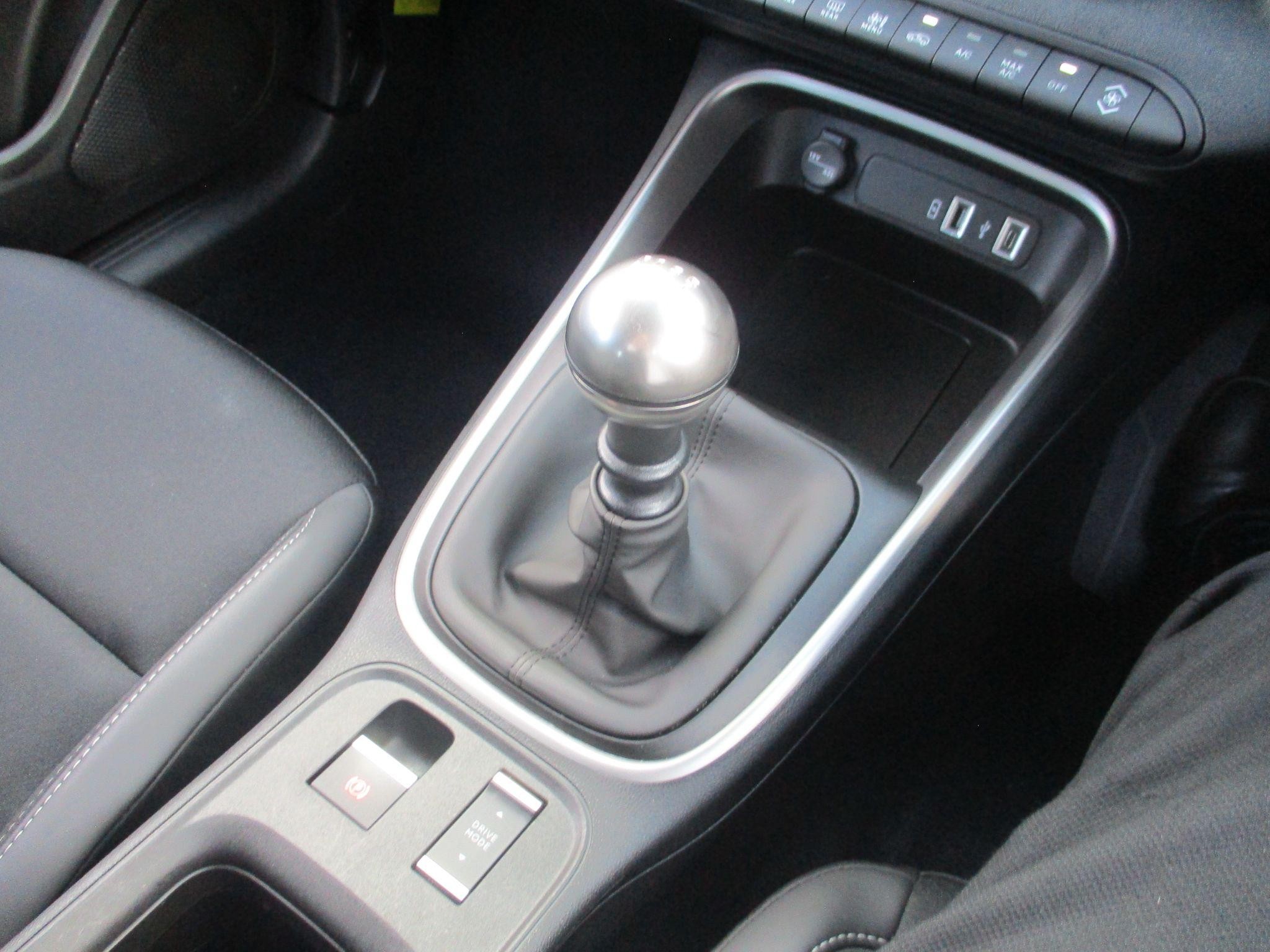 Jeep Avenger Image 38