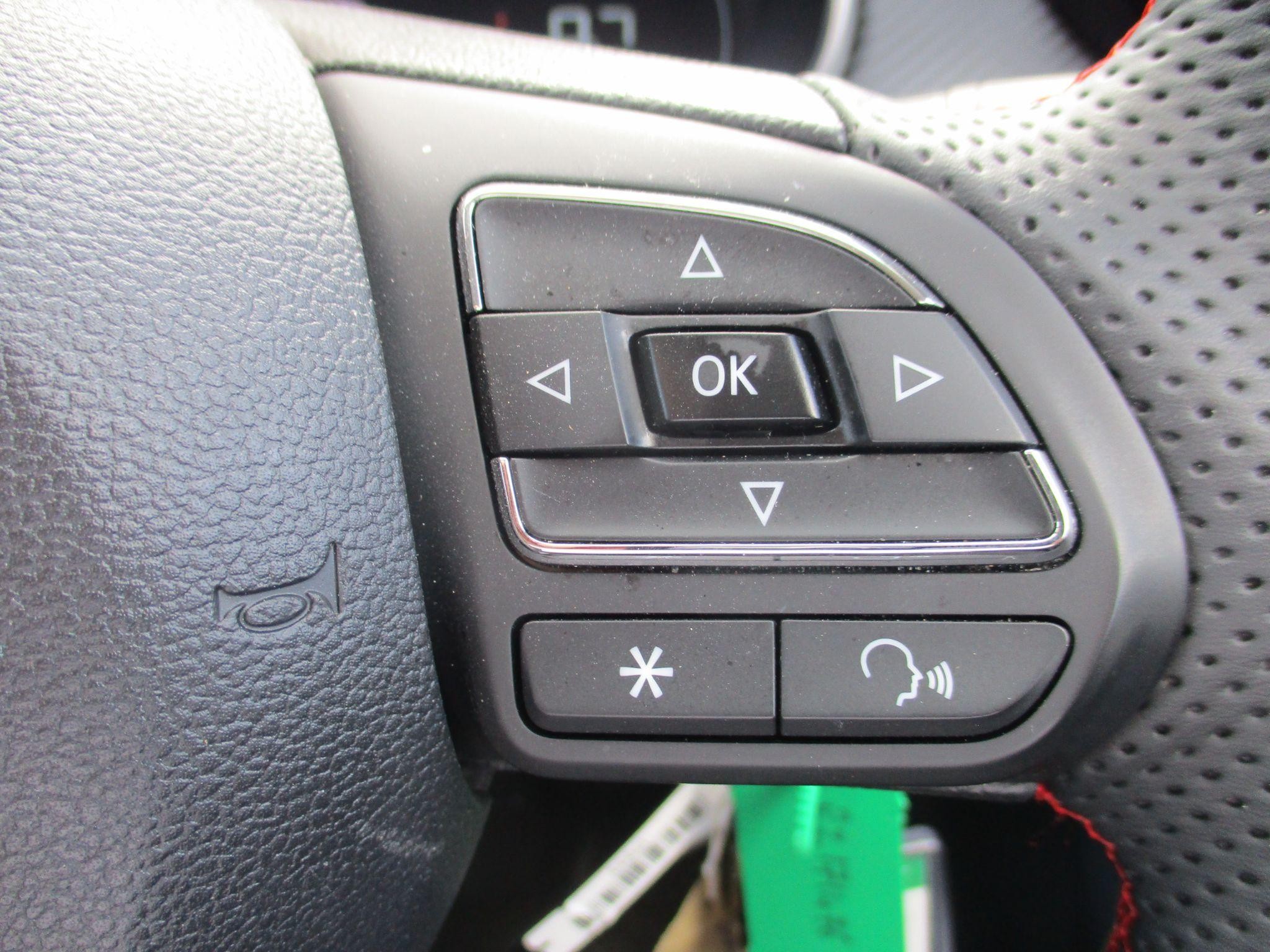 MG ZS Image 11