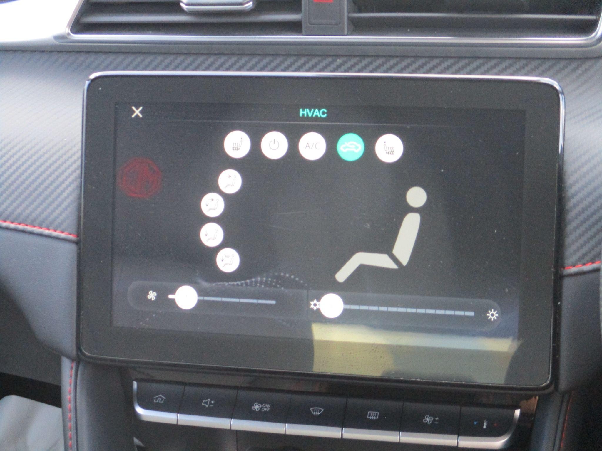 MG ZS Image 19