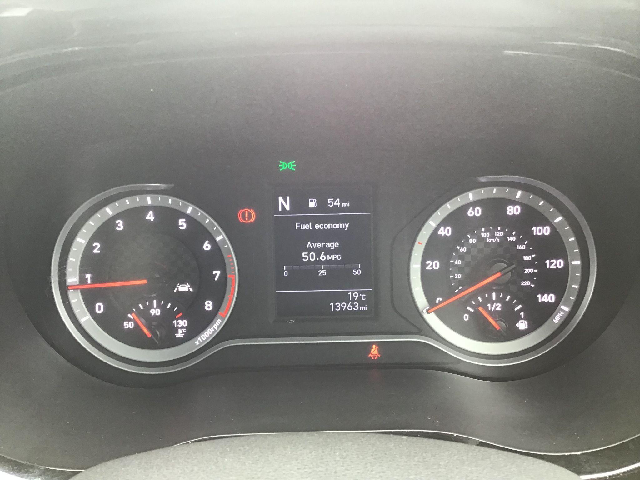 Hyundai i10 Image 16