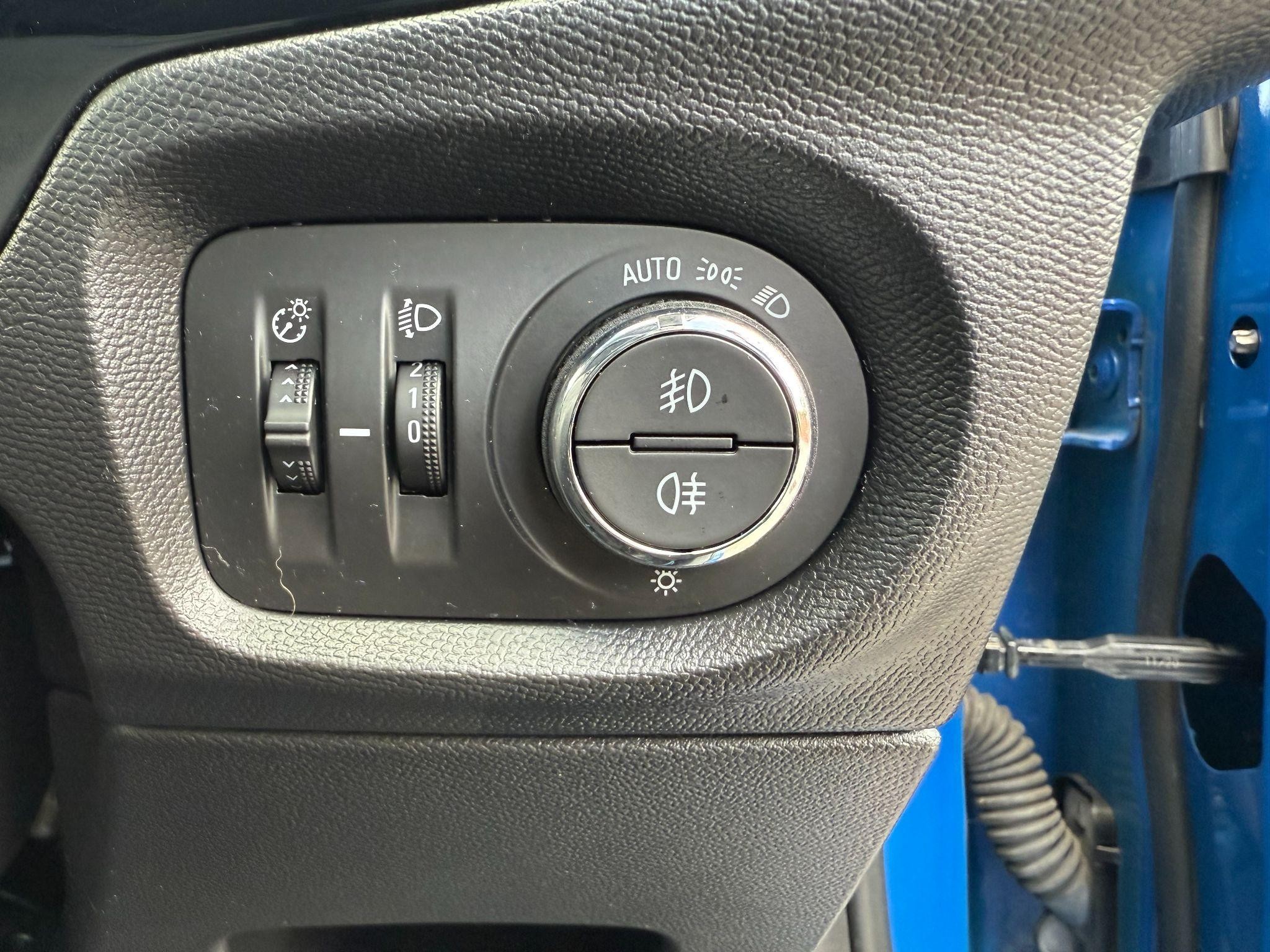 Vauxhall Corsa Image 17