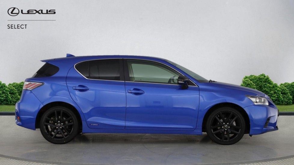 Lexus CT Image 4