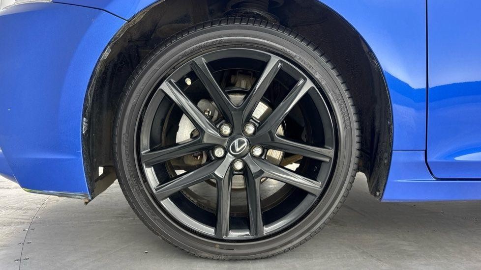 Lexus CT Image 15