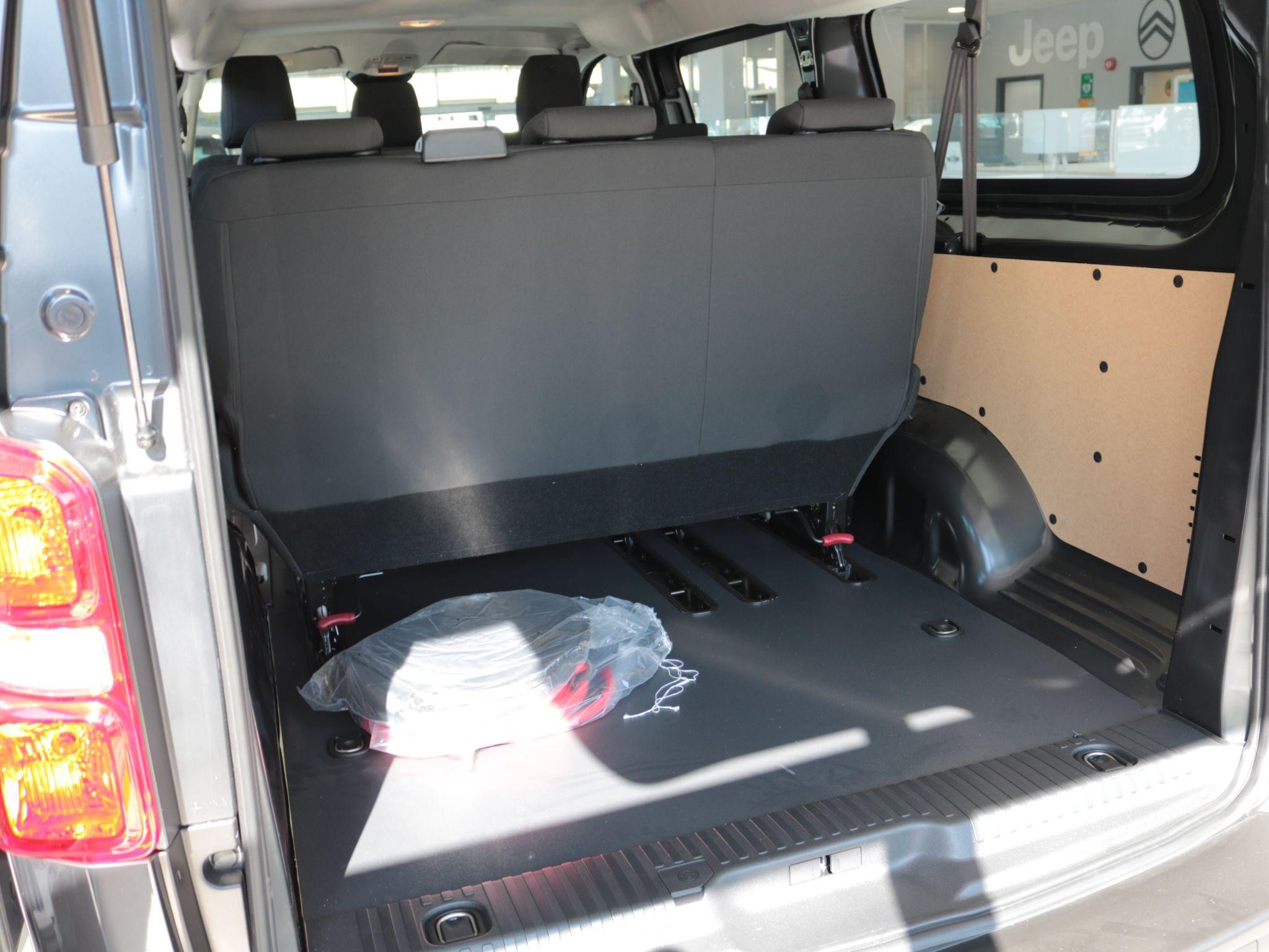 Citroen e-SpaceTourer Image 6