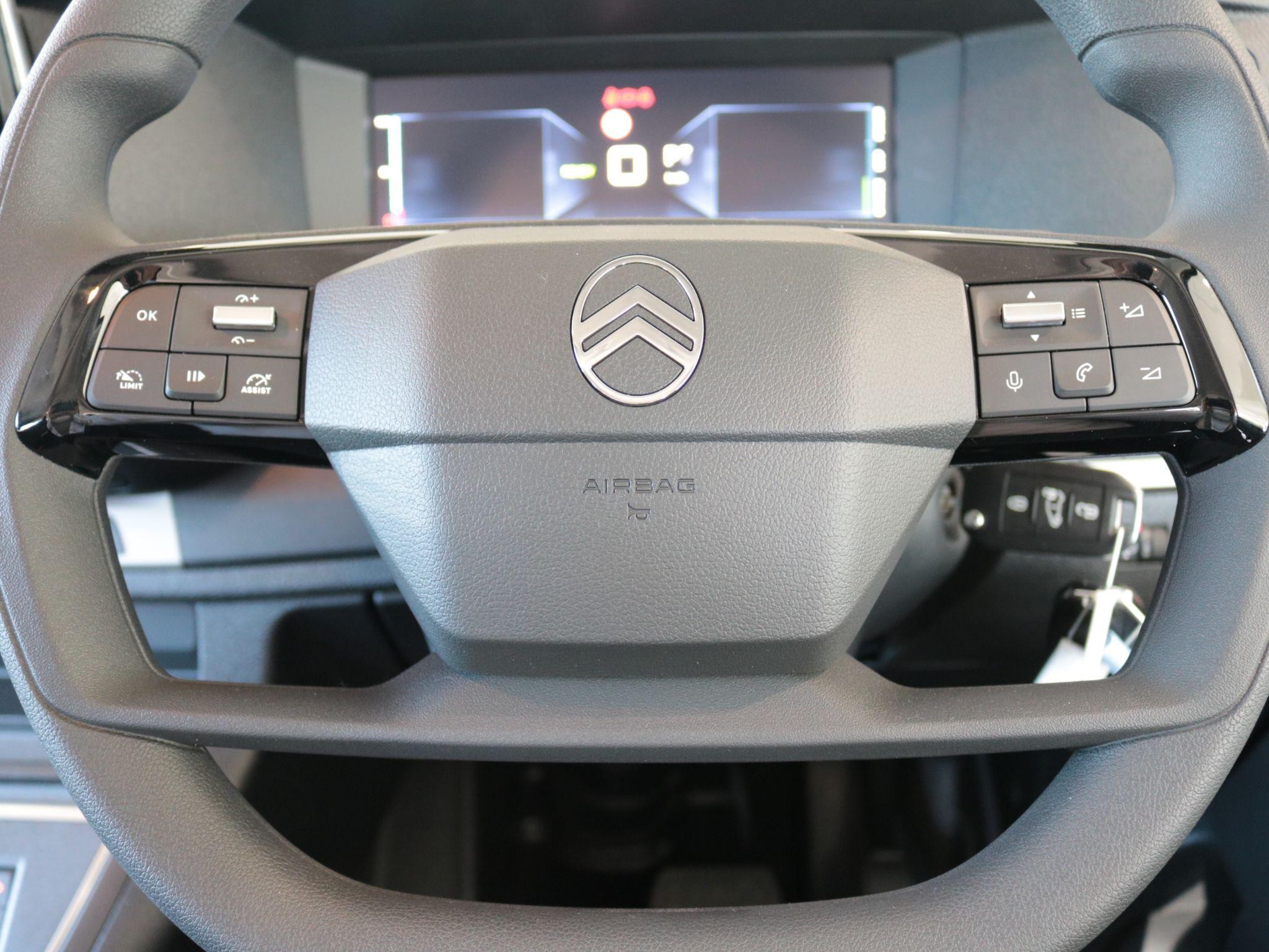 Citroen e-SpaceTourer Image 12