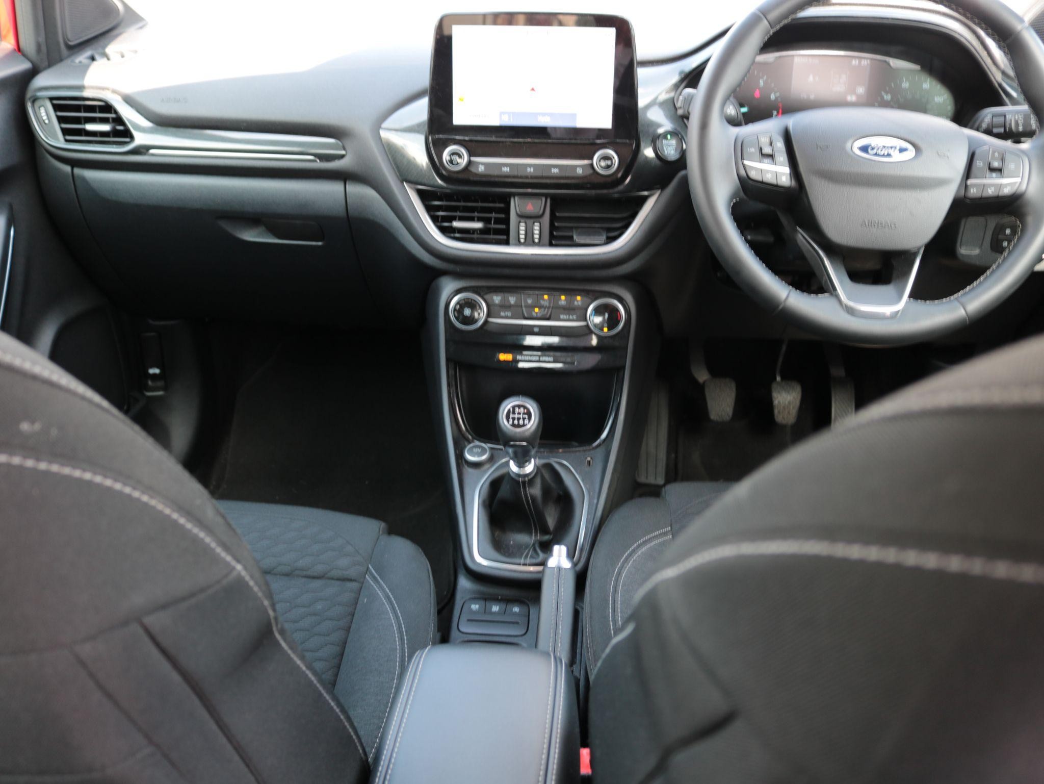Ford Puma Image 12