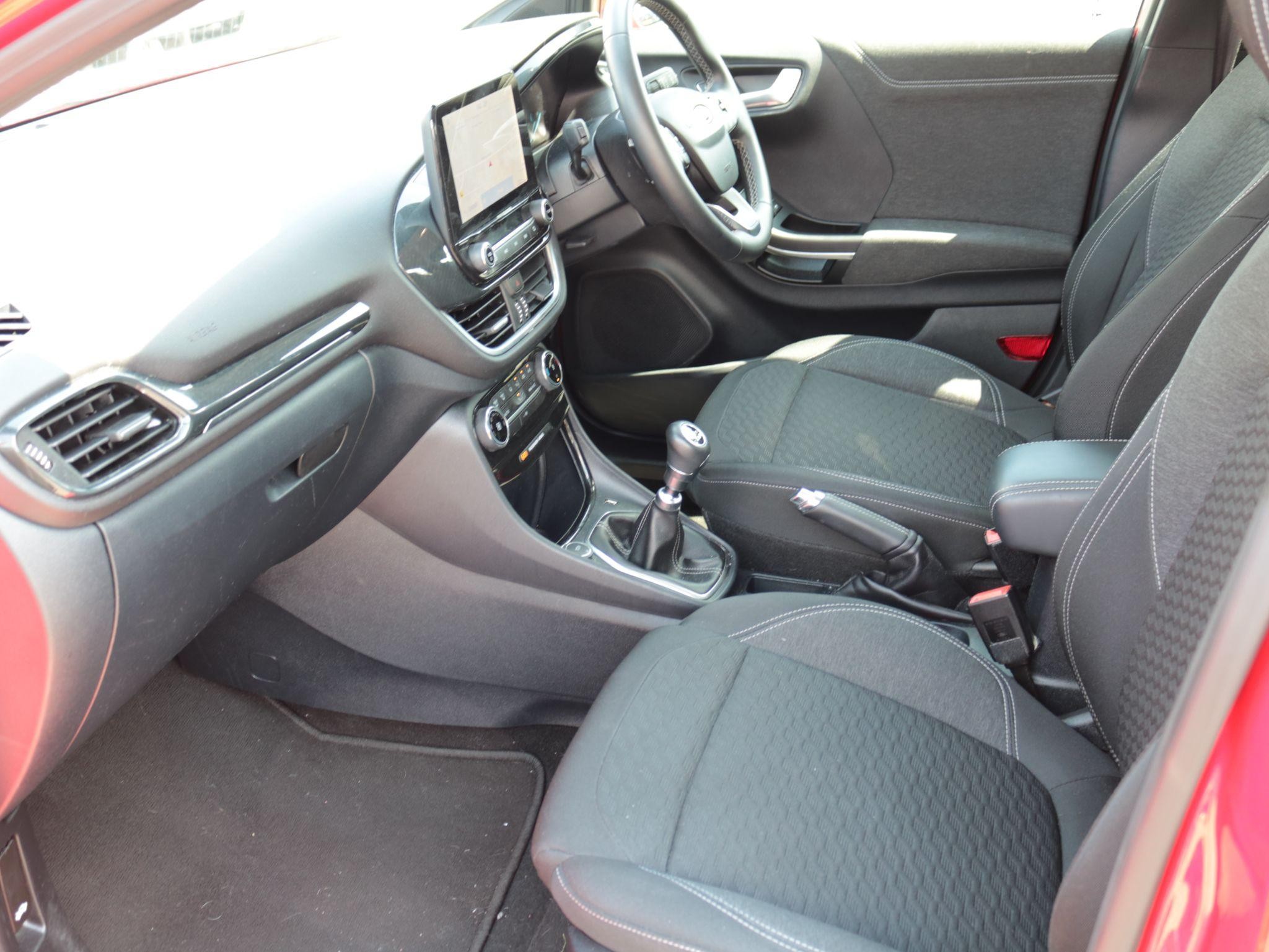 Ford Puma Image 13