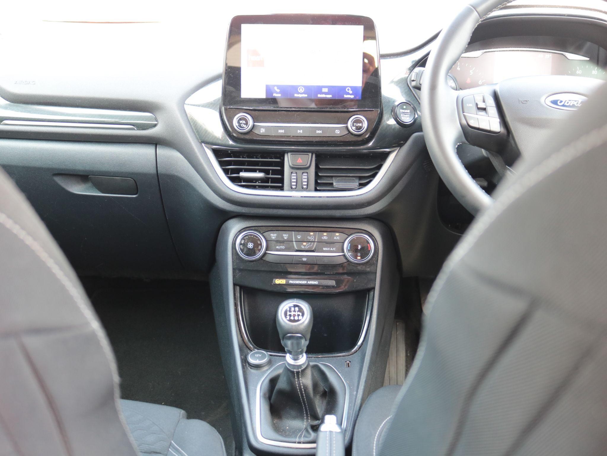 Ford Puma Image 21