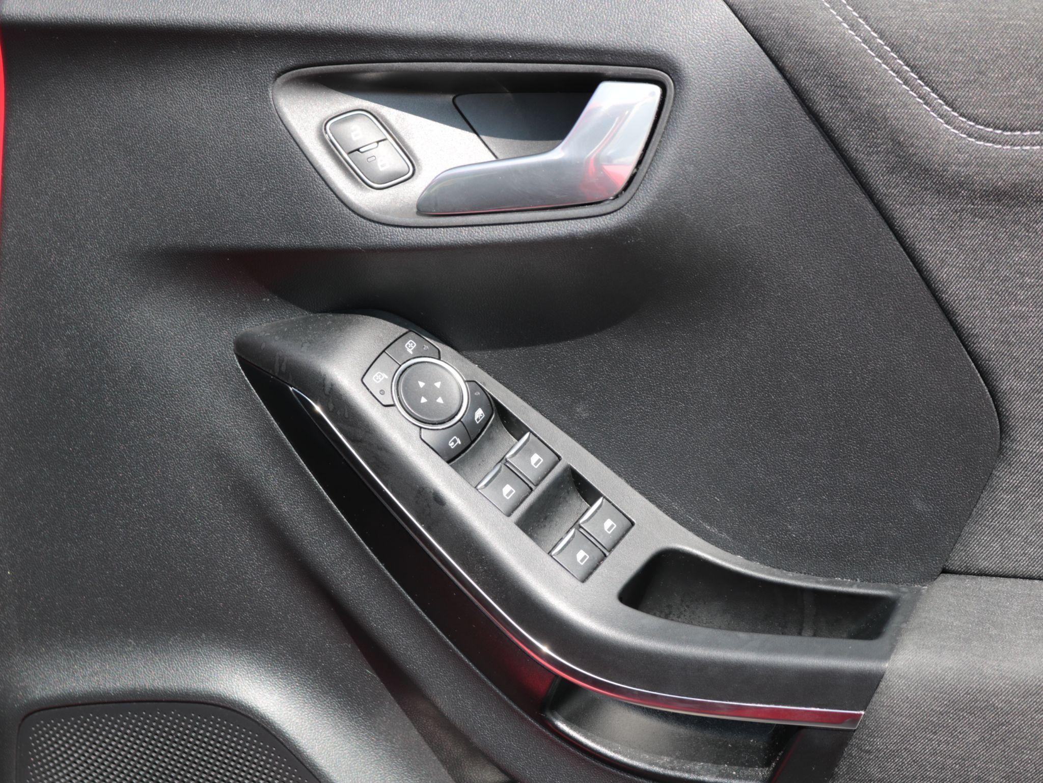 Ford Puma Image 25
