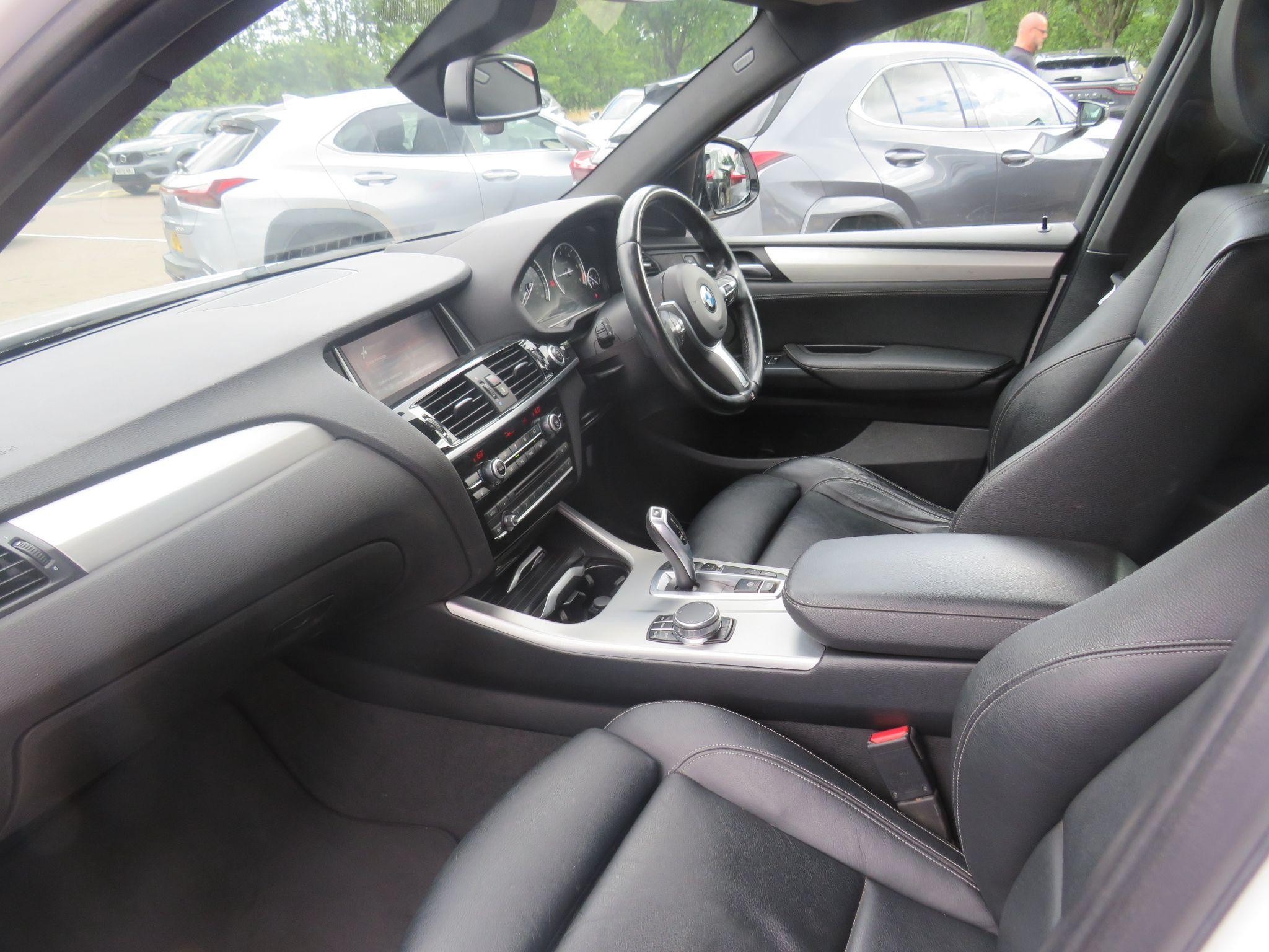 BMW X4 Image 14