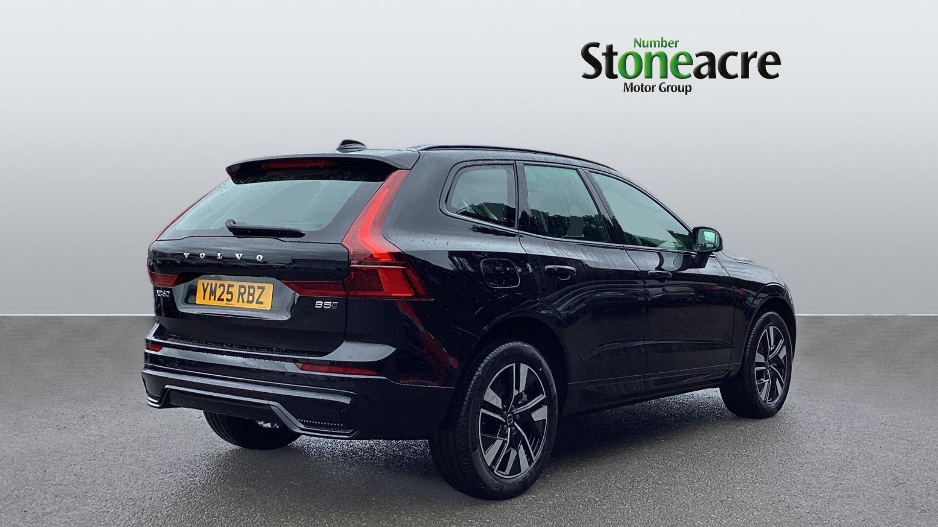 Volvo XC60 Image 2