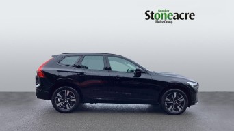 Volvo XC60 2.0 B5 MHEV Plus Auto AWD Euro 6 (s/s) 5dr YM25RBZ Image 3
