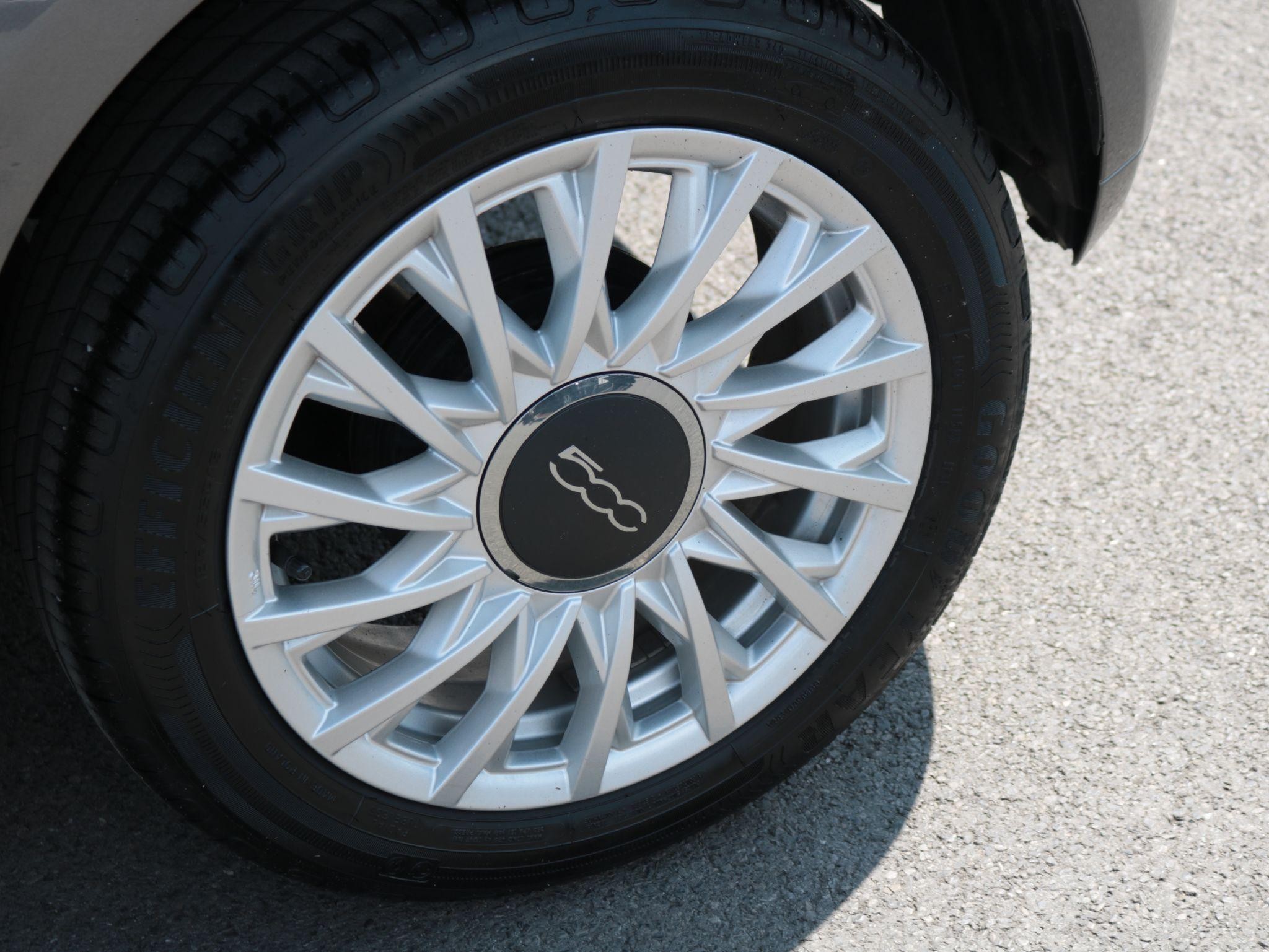 Fiat 500 Image 9