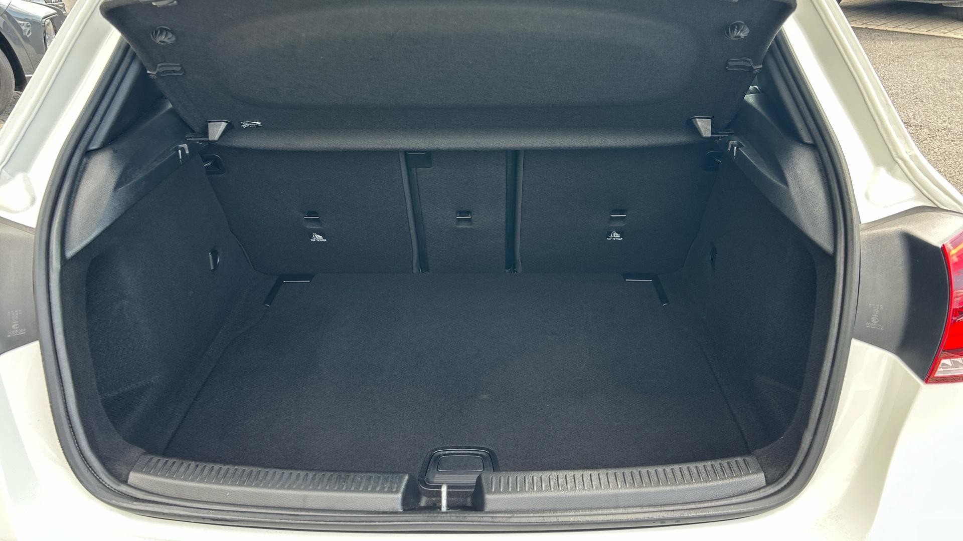 Mercedes-Benz A-Class Image 13