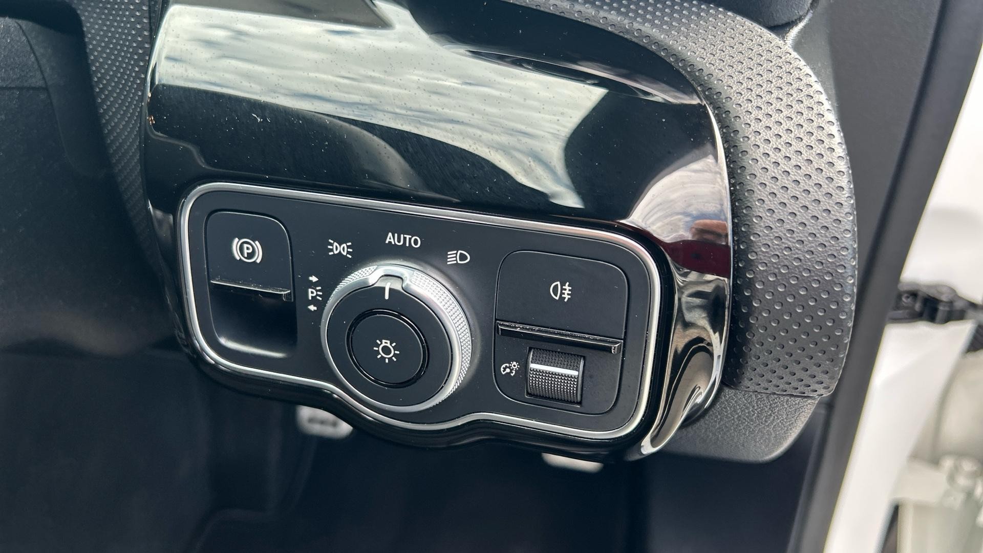 Mercedes-Benz A-Class Image 14