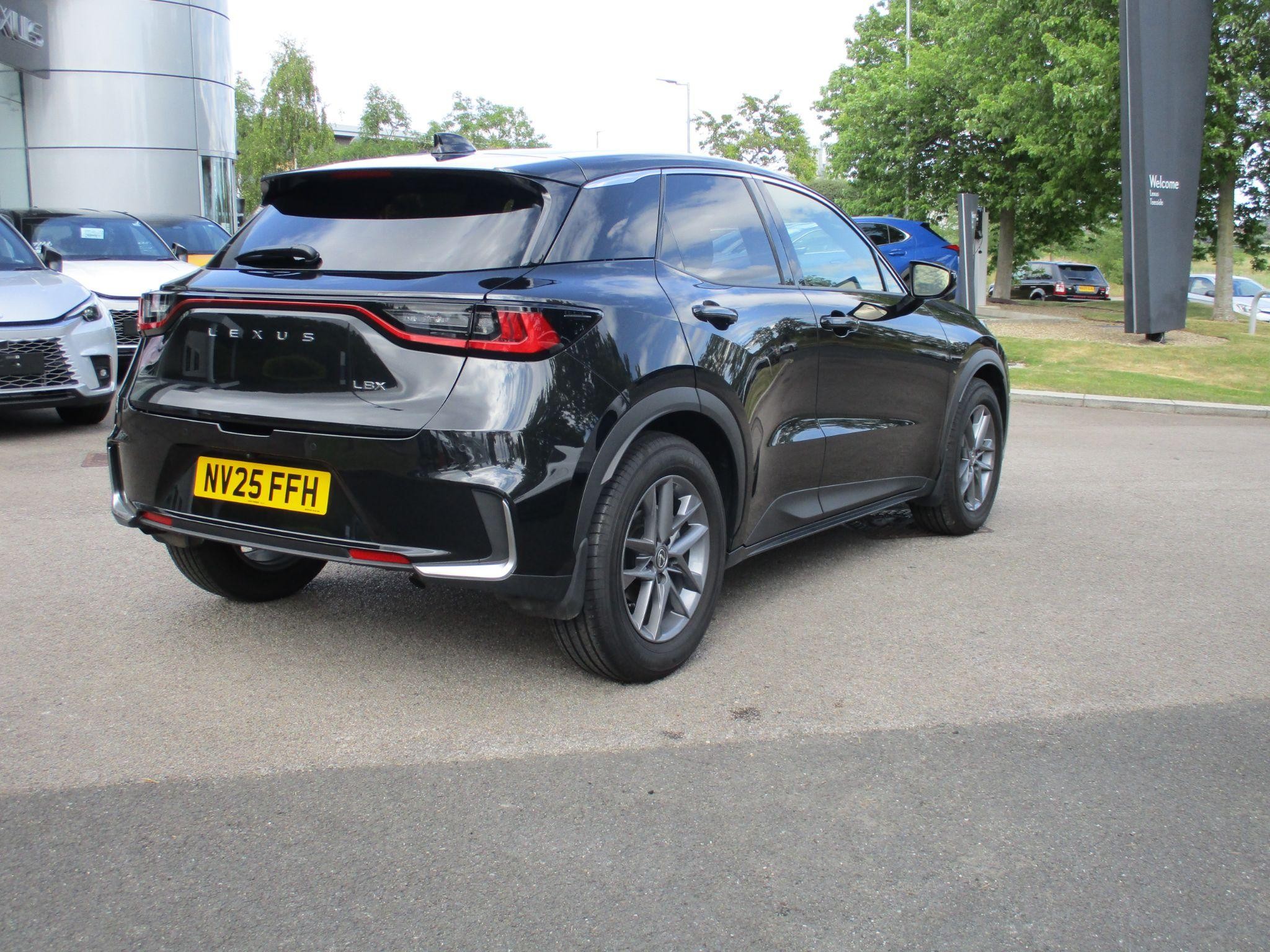Lexus LBX Image 5