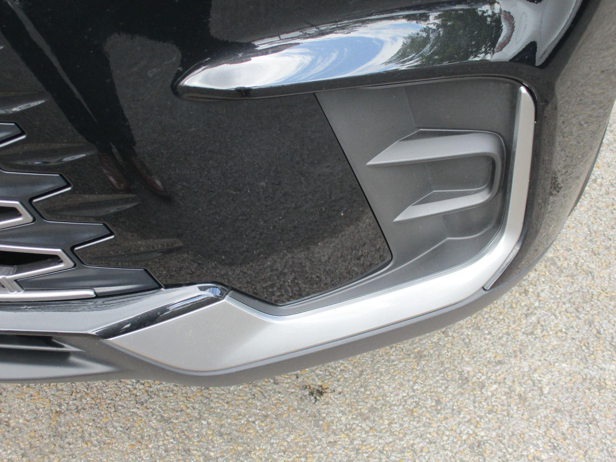 Lexus LBX Image 11