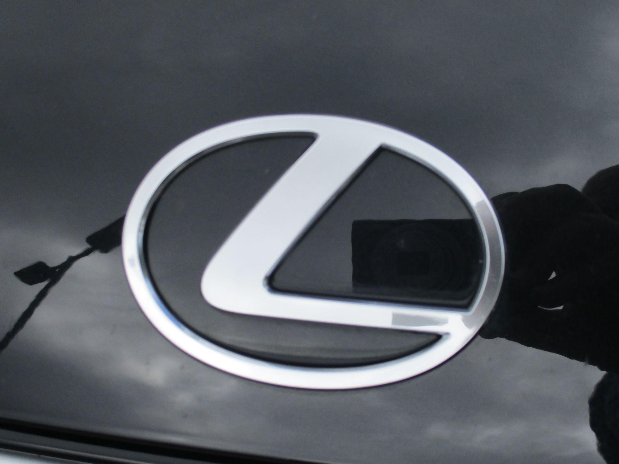 Lexus LBX Image 12