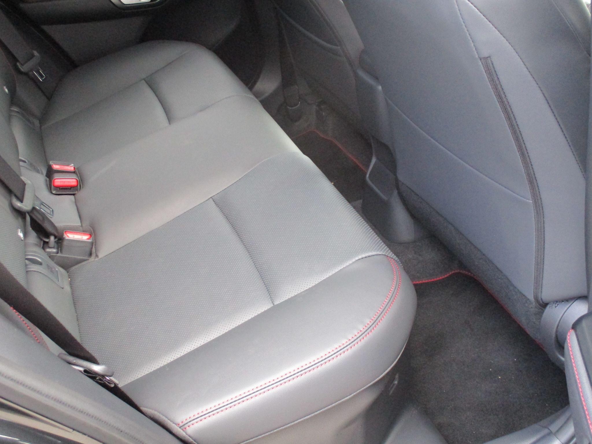 Lexus LBX Image 18