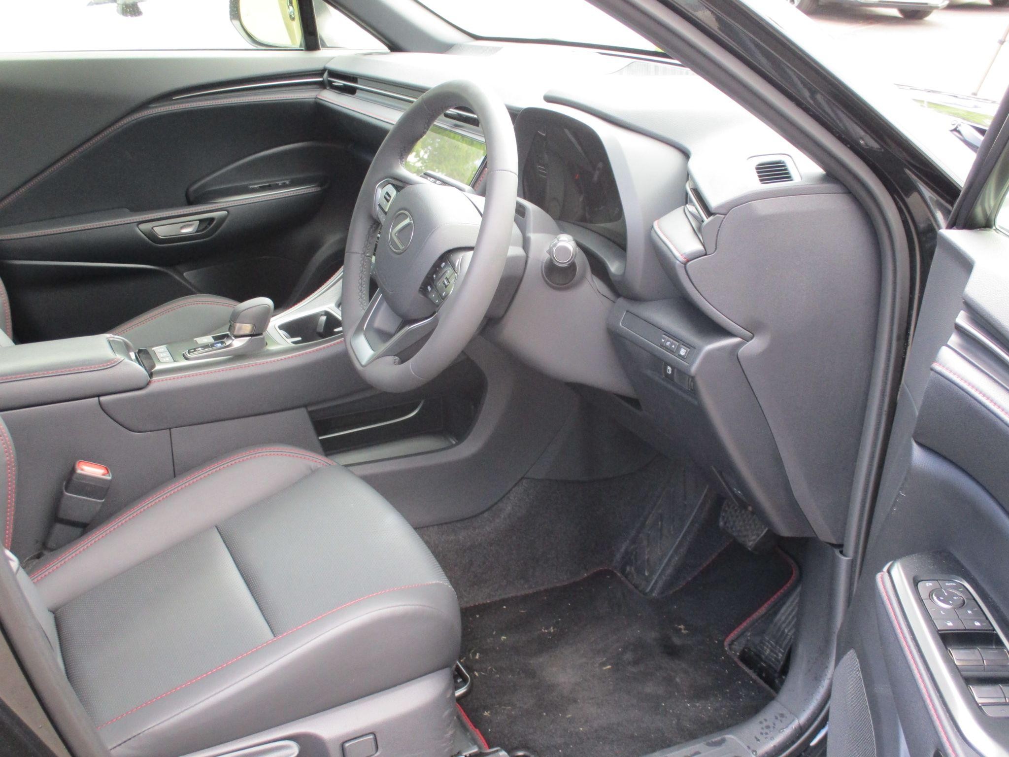 Lexus LBX Image 21