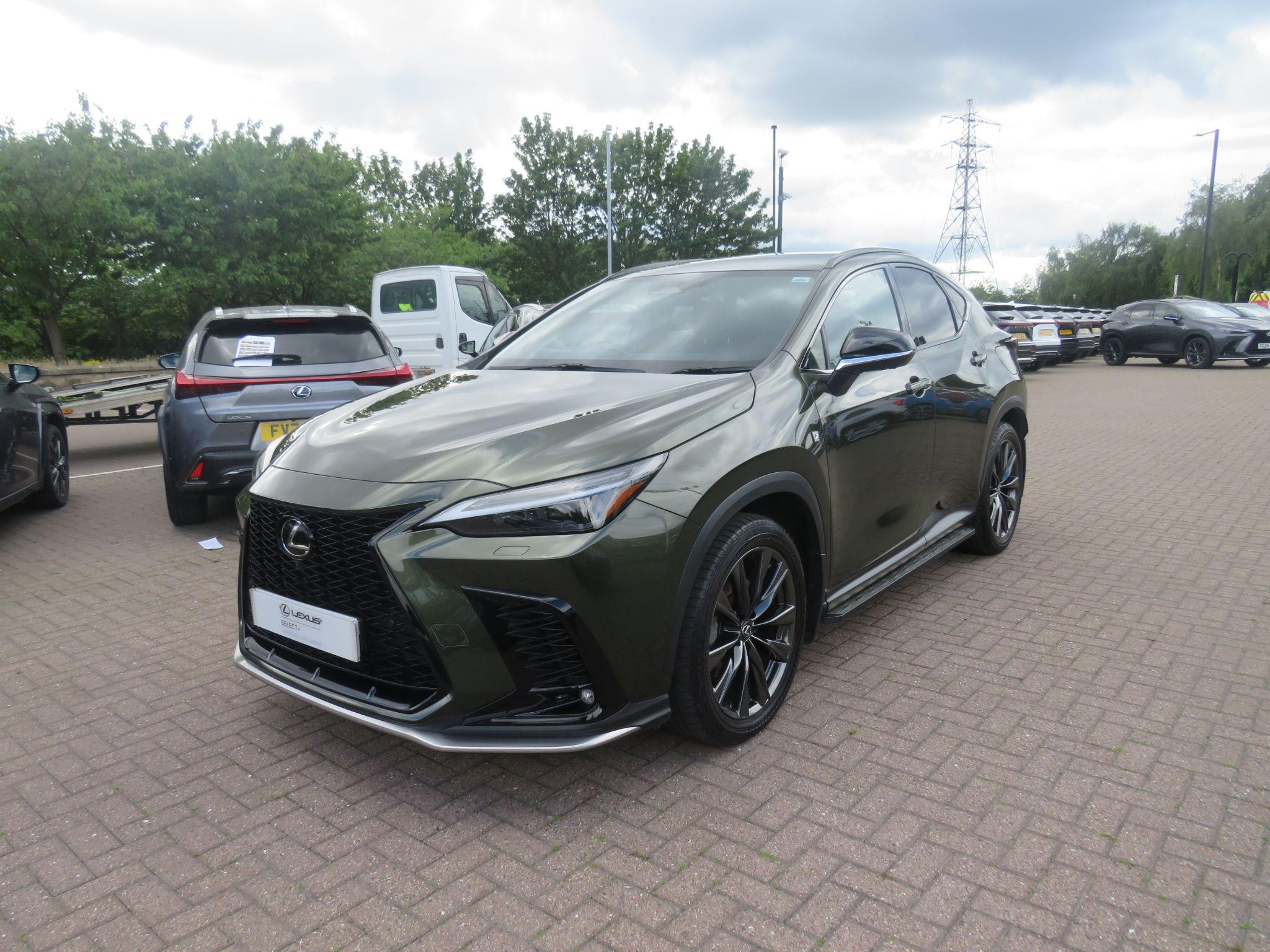 Lexus NX Image 9