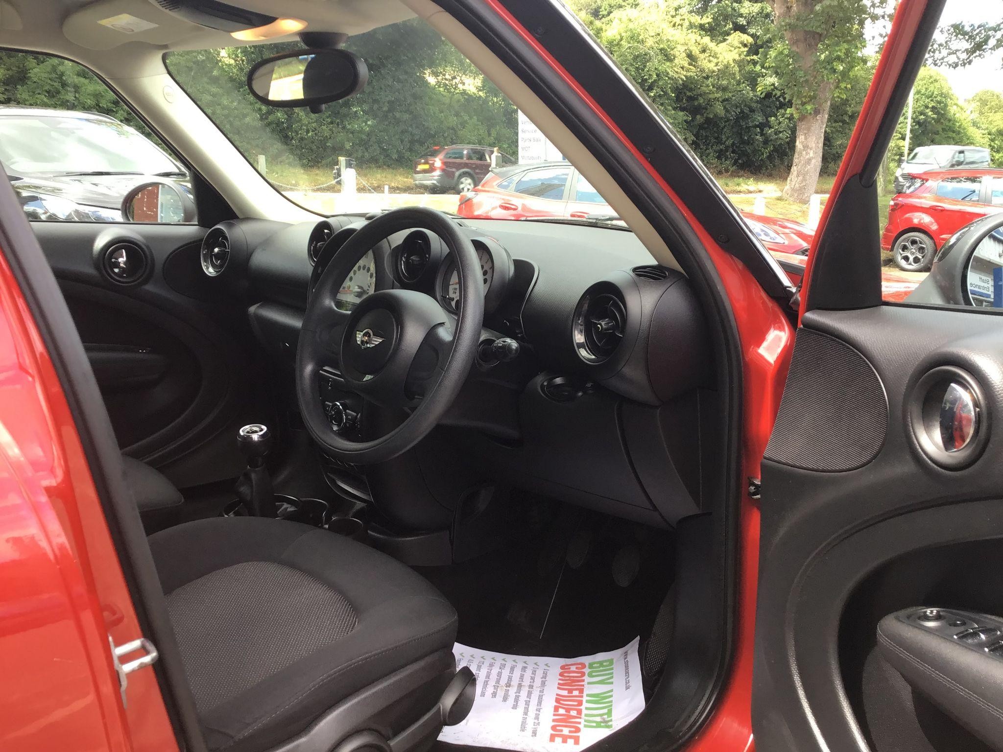 MINI Countryman Image 9