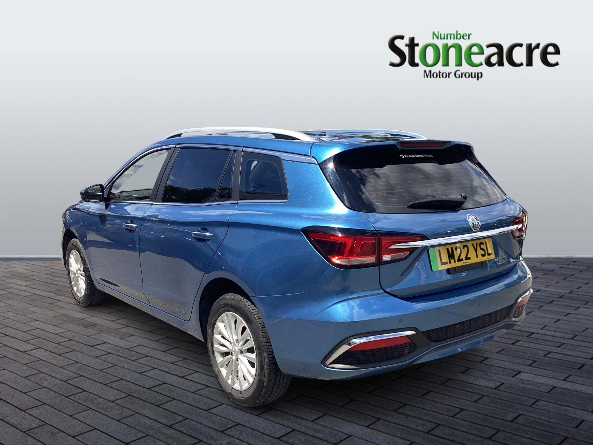 MG5 EV Image 5