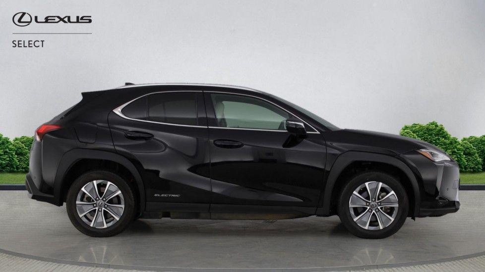 Lexus UX Image 10